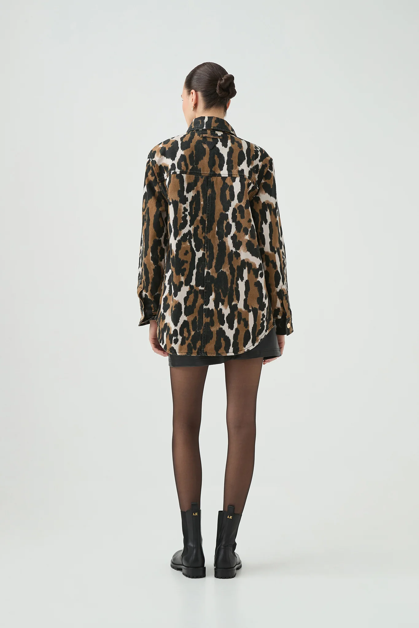 10035-sienna-button-up-shirt-7.webp Sienna Button Up Shirt