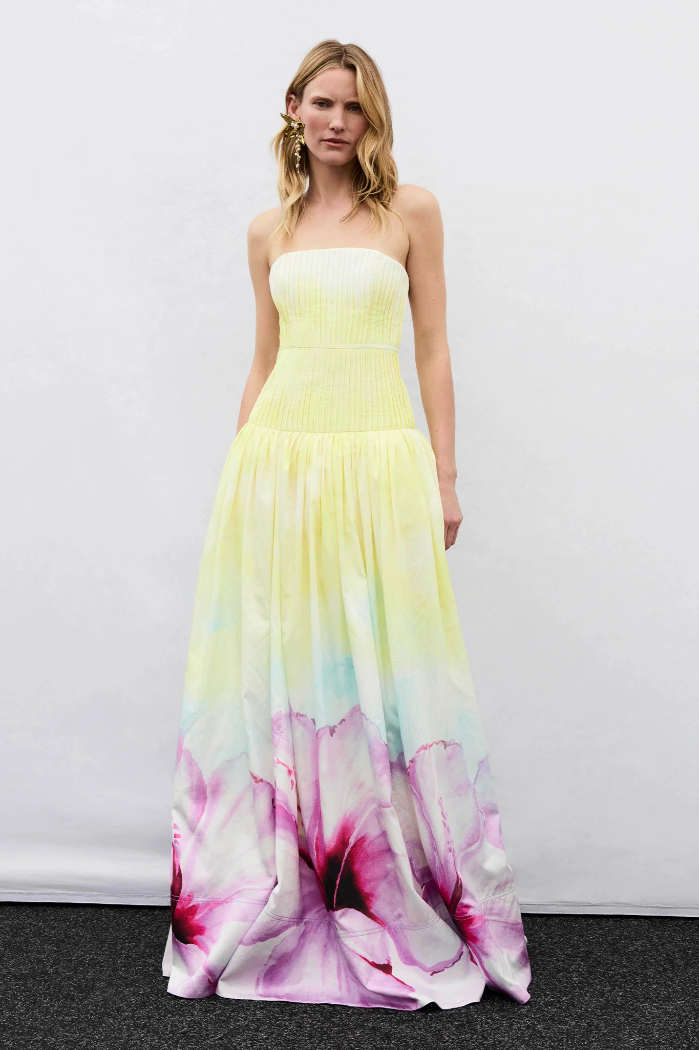 10518-vacation-gown-6.webp Vacation Gown