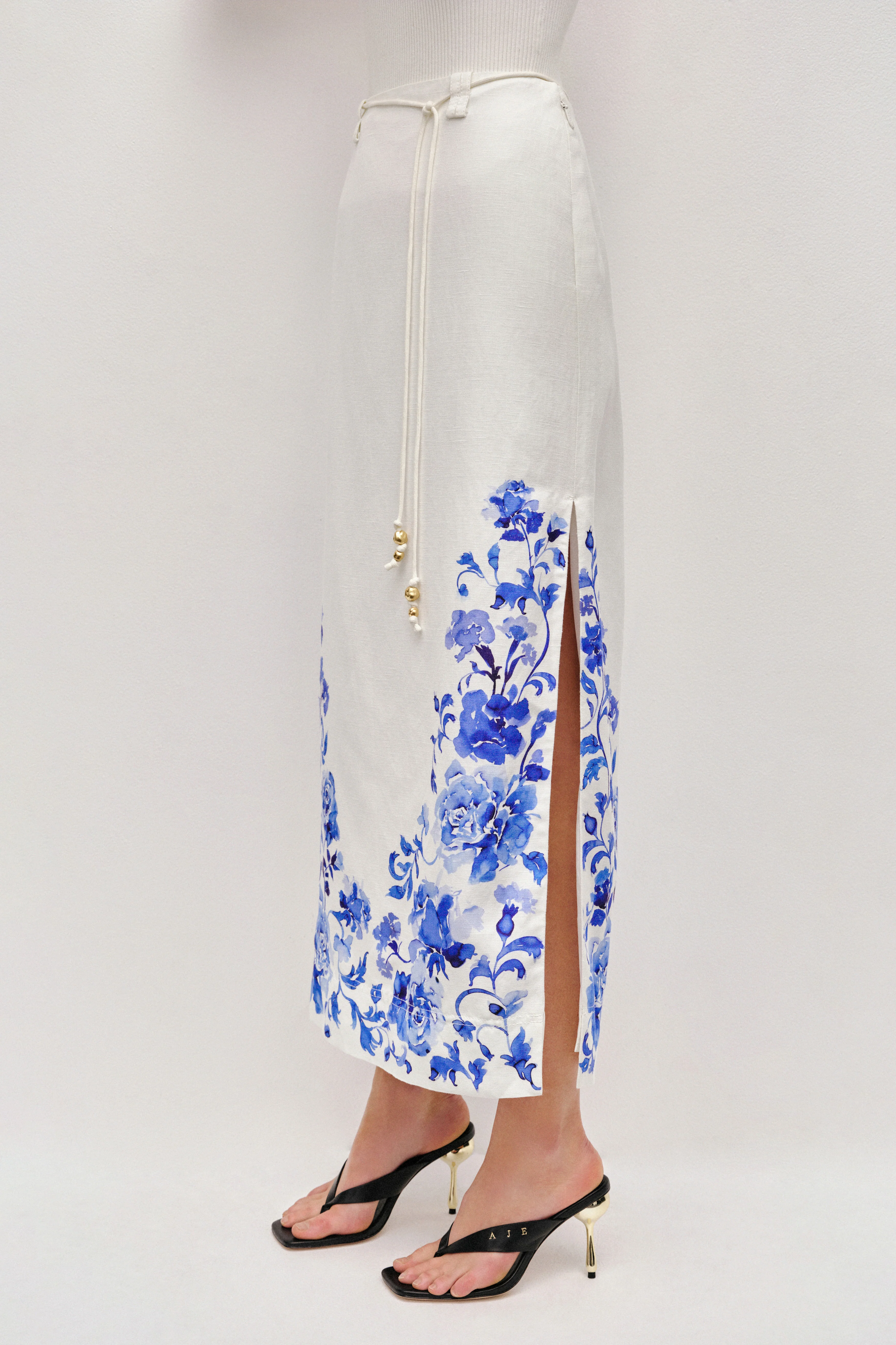 10542-layla-midi-skirt-3.webp Layla Midi Skirt