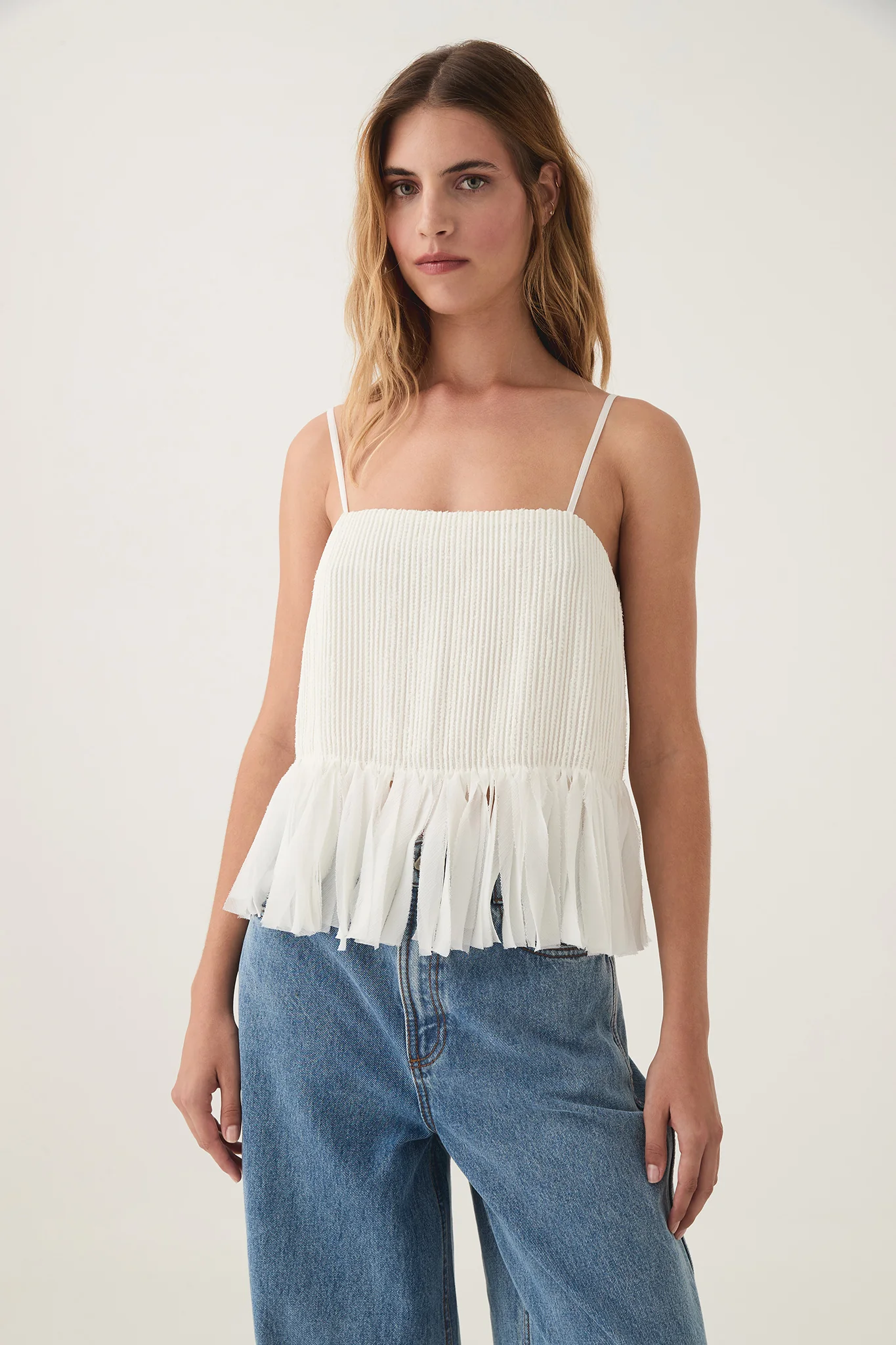 10645-arris-fringed-top-1.webp Arris Fringed Top