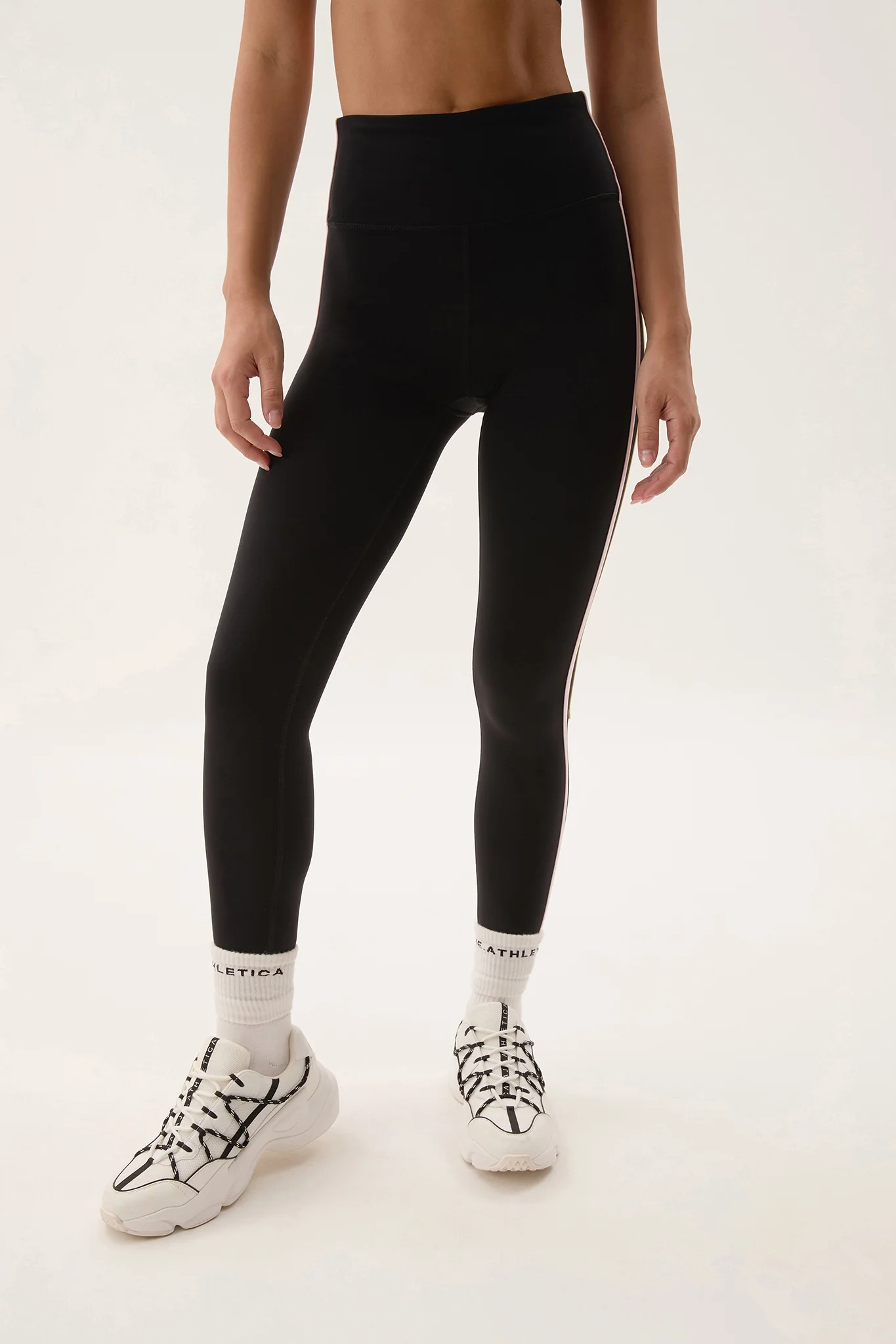 1085-logotape-full-length-legging-3.webp Logotape Full Length Legging
