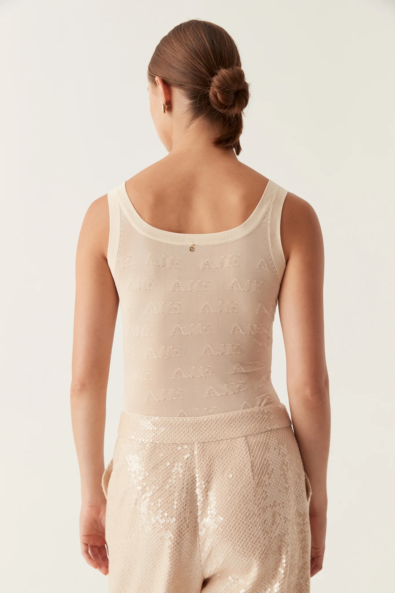Method Logo Scoop Neck Tank