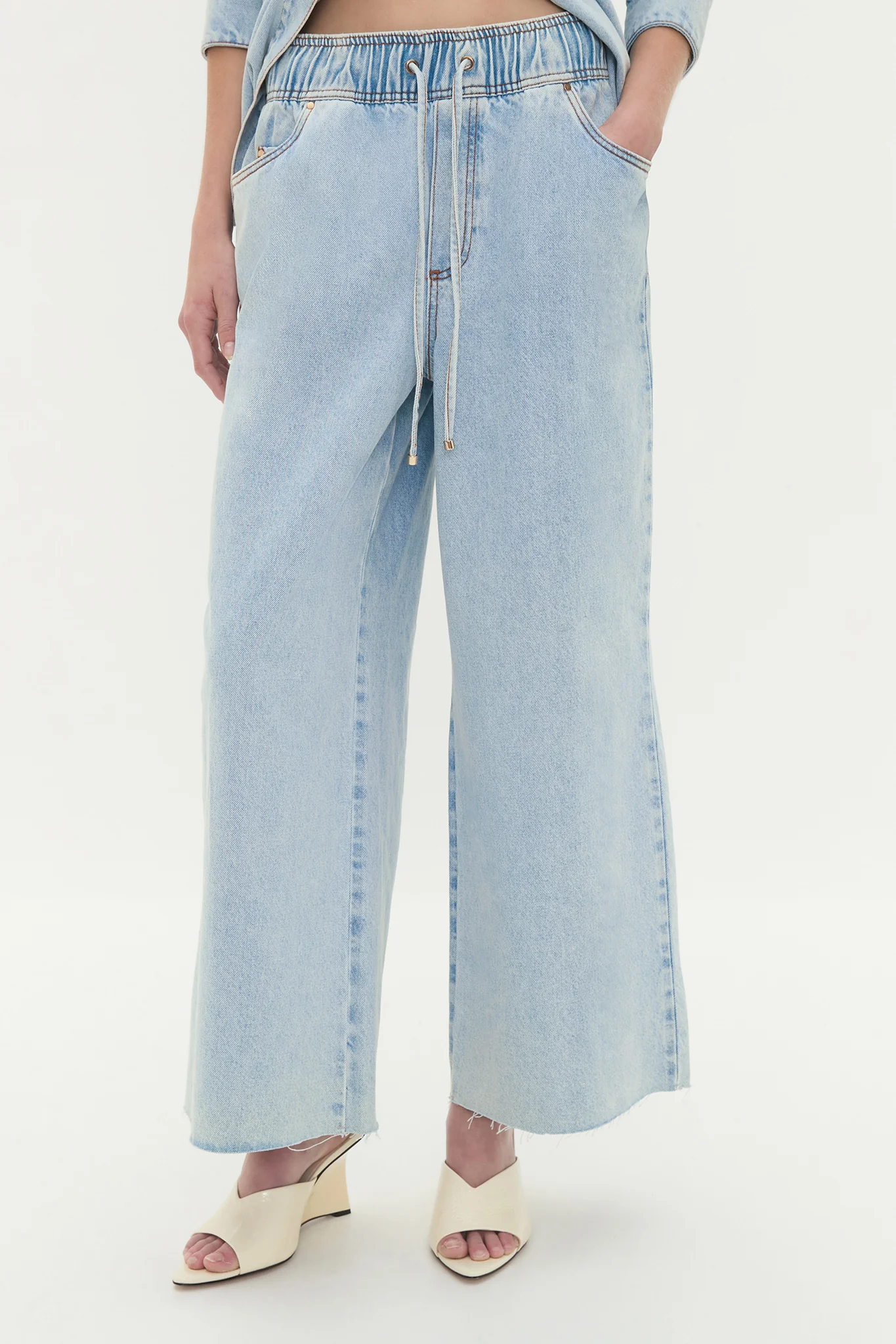 Flynn Crop Denim Jeans