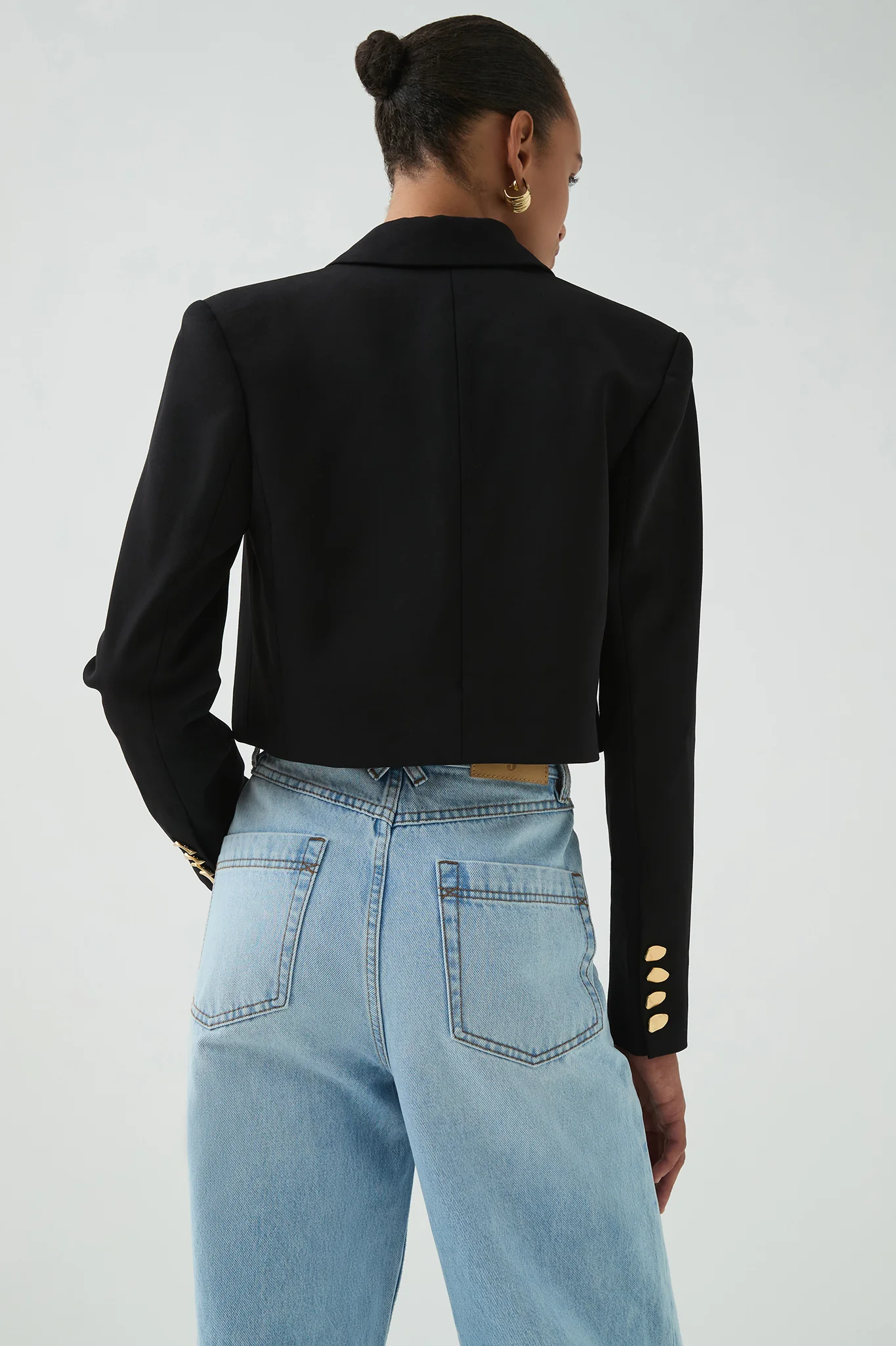 Ambriel Cropped Blazer