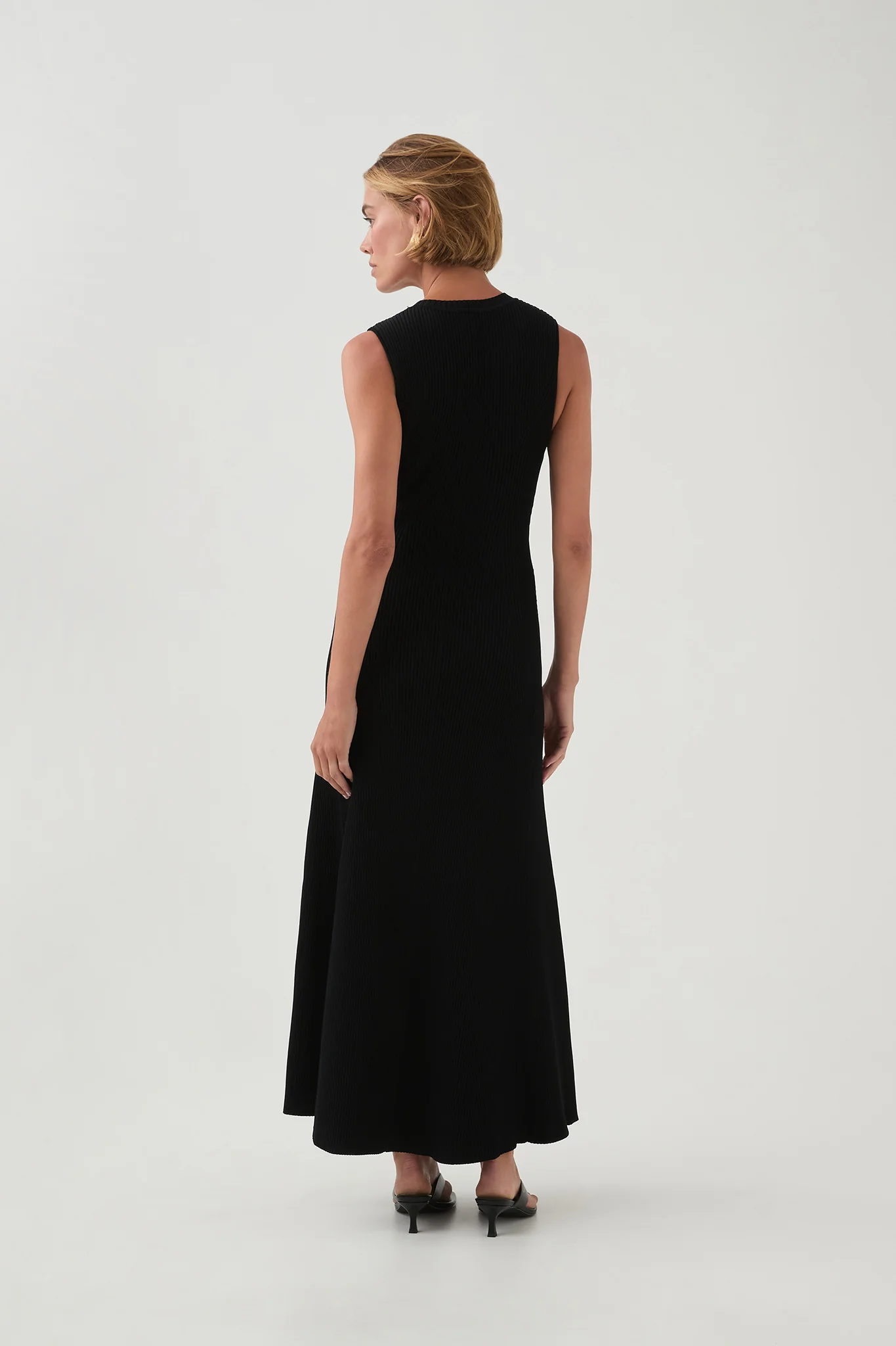 12718-focal-knit-midi-dress-5.webp Focal Knit Midi Dress