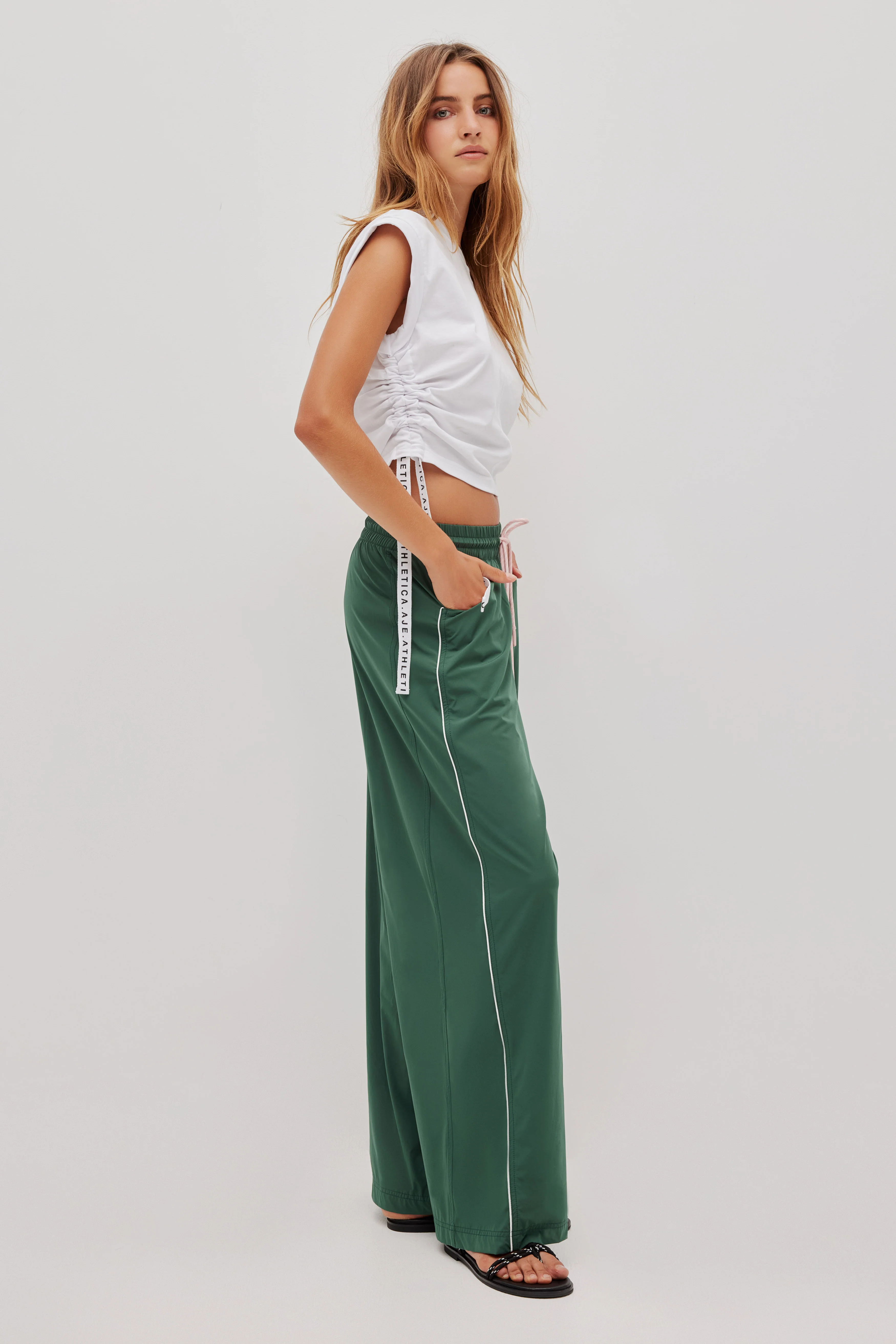 Panelled Spray Pant 512