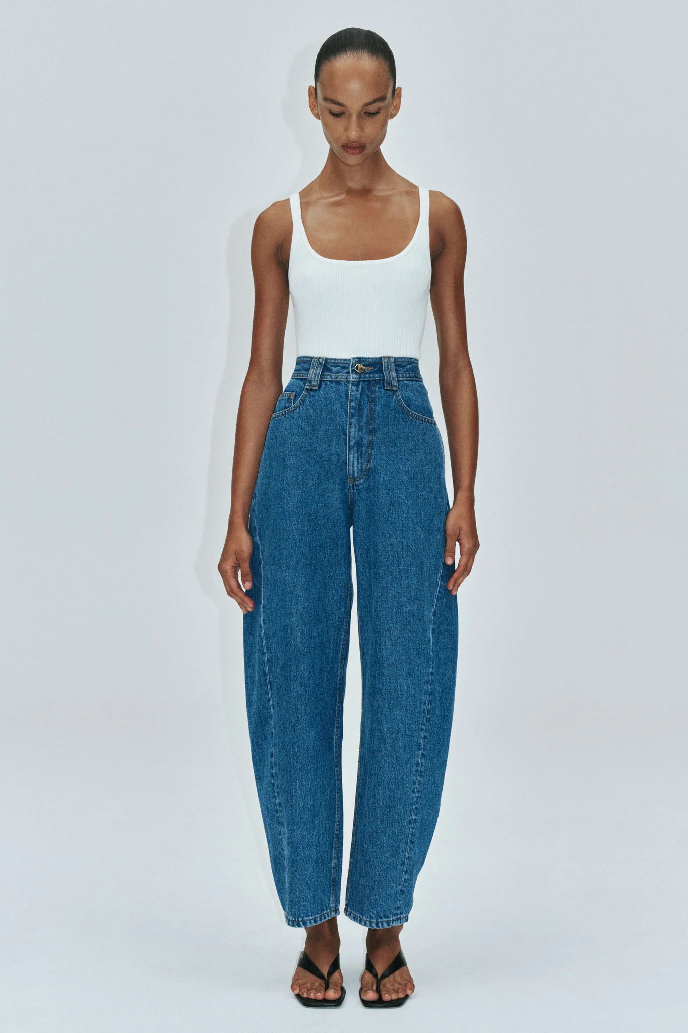 Stevie Barrel Ankle Jean