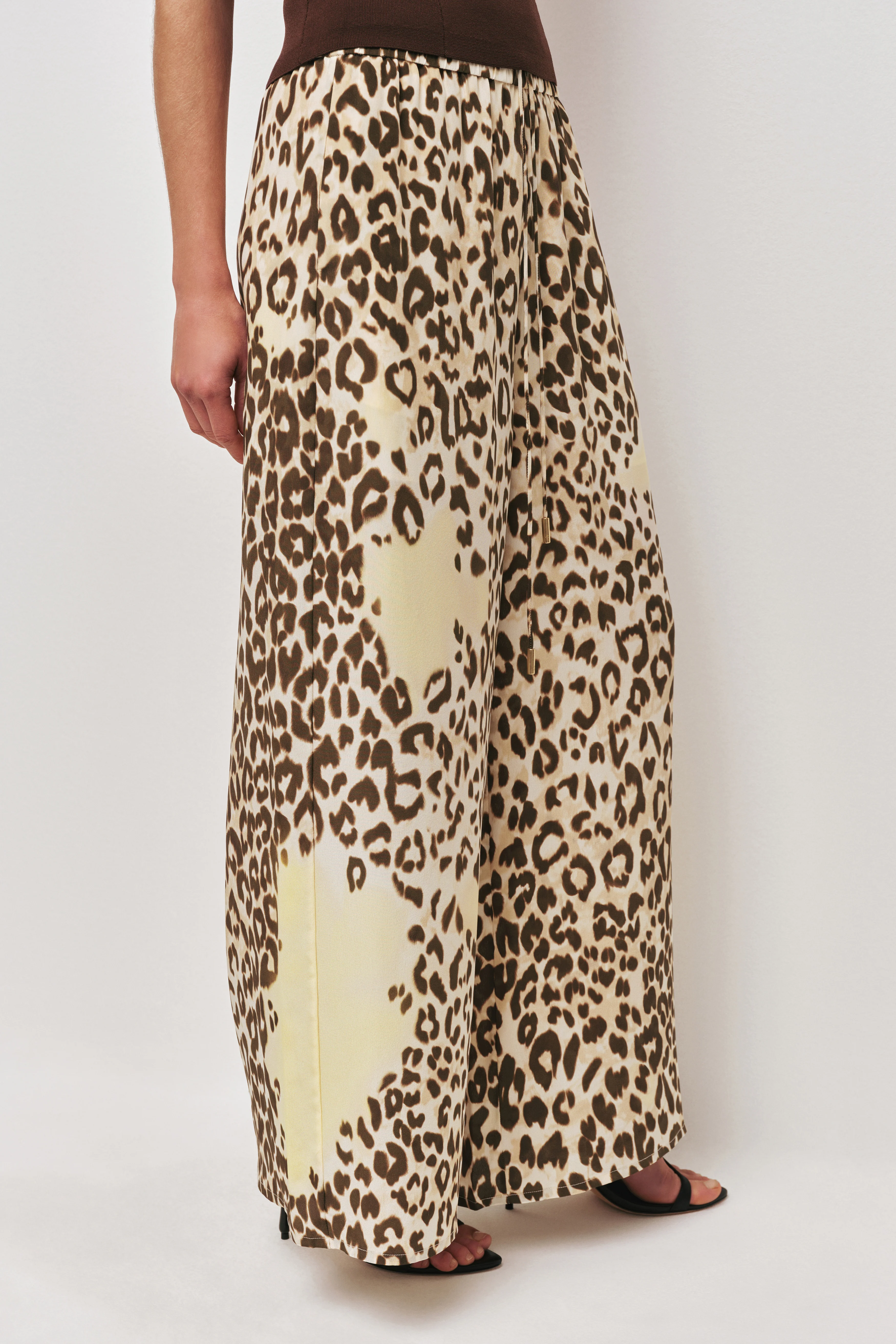 13910-atomic-silk-pant-3.webp Atomic Silk Pant