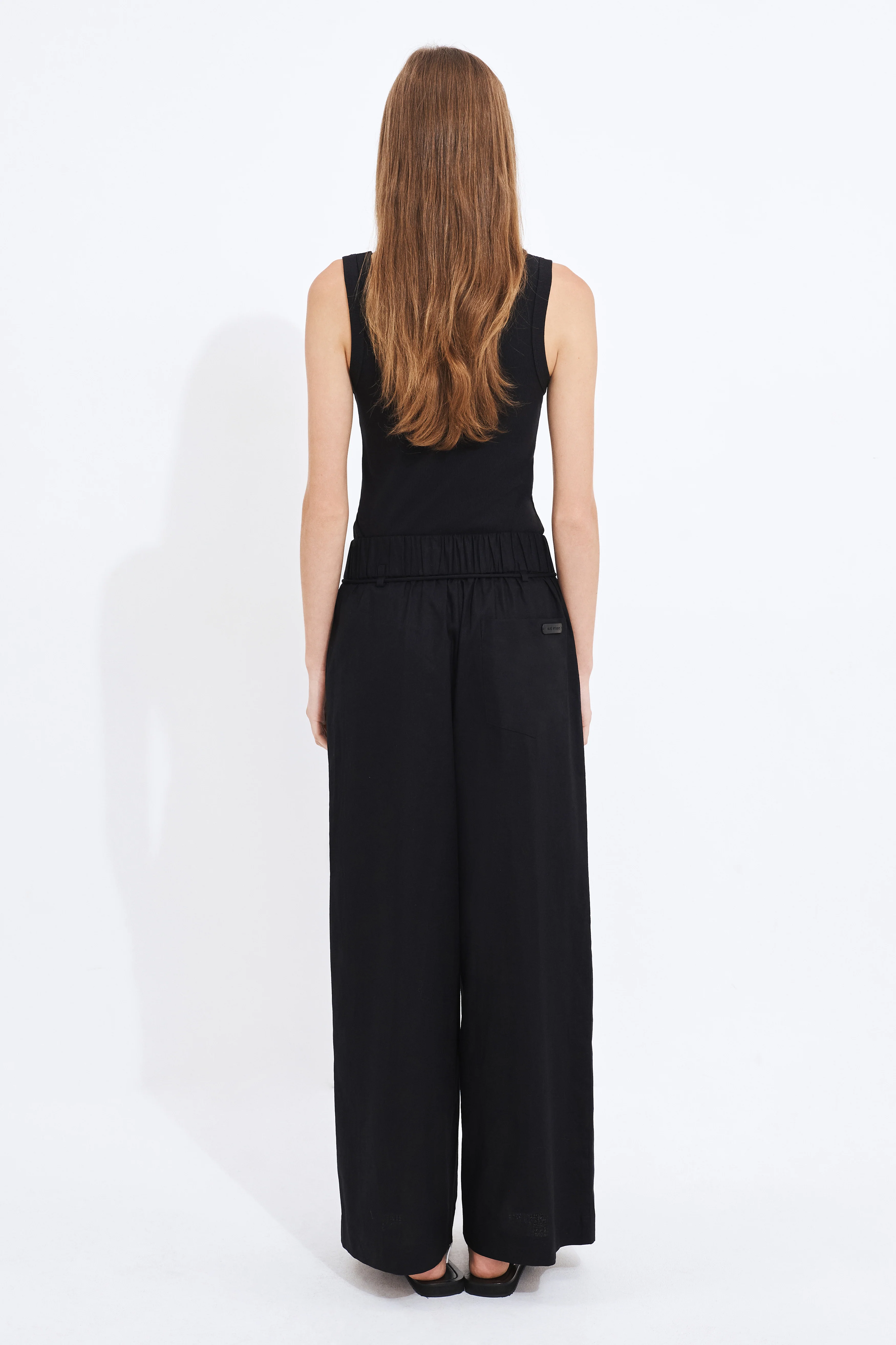 Dessie Belted Relaxed Pant
