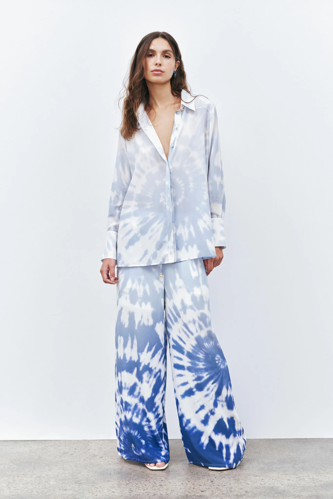 14061-atomic-silk-shirt-5.webp Atomic Silk Shirt