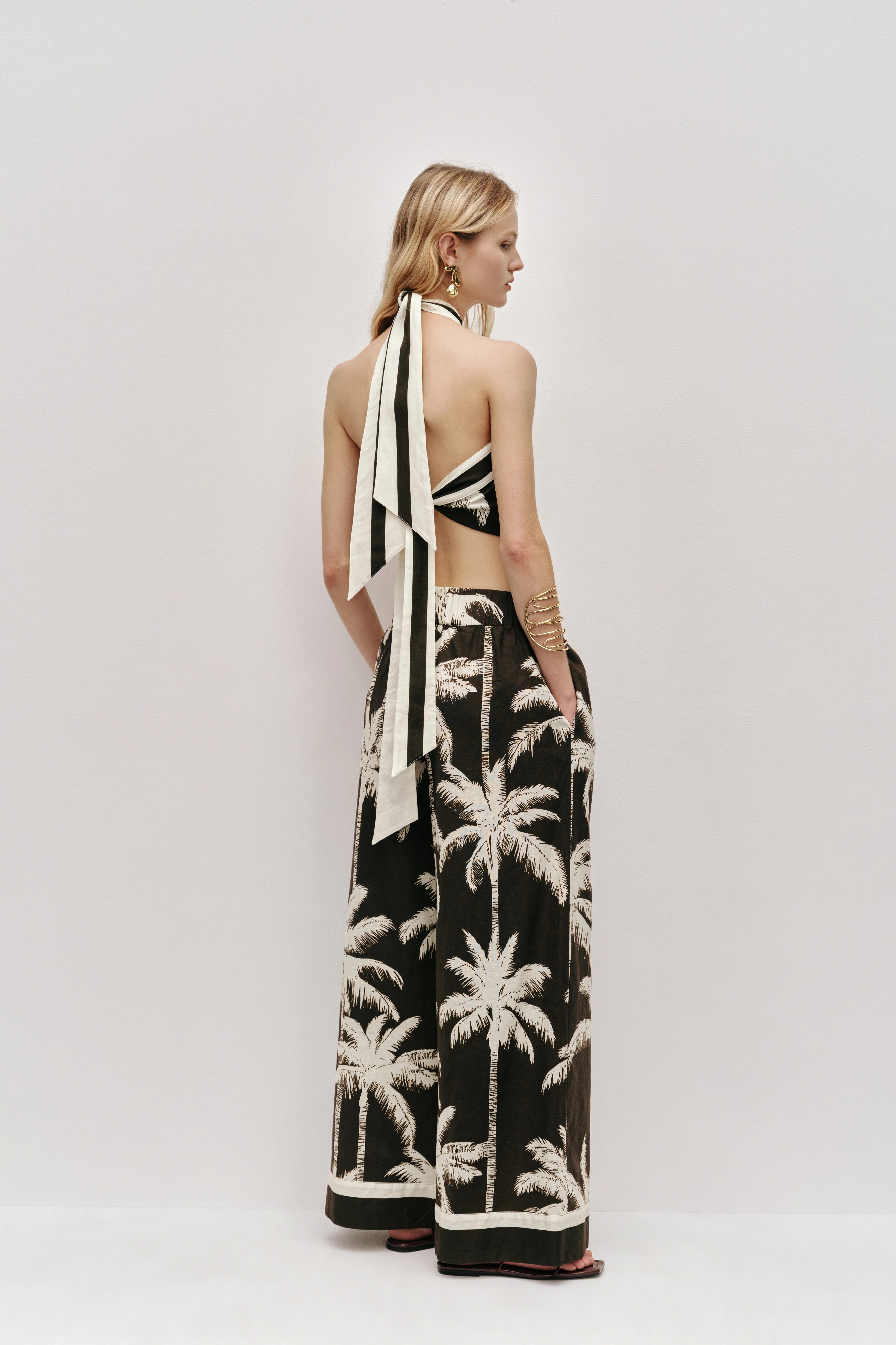 14610-tansia-tie-back-halter-6.webp Tansia Tie Back Halter