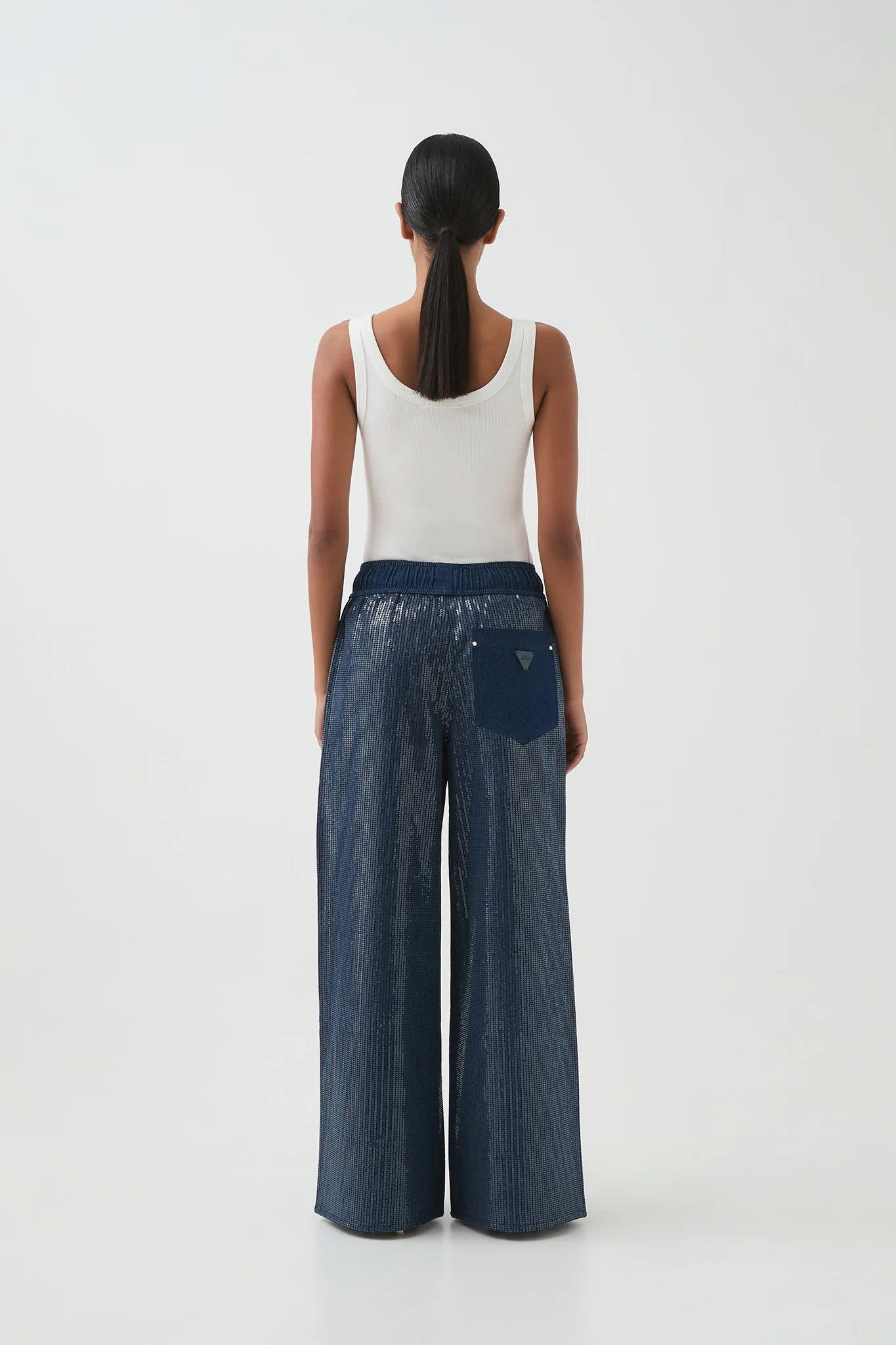 14651-reflect-relaxed-jeans-7.webp Reflect Relaxed Jeans