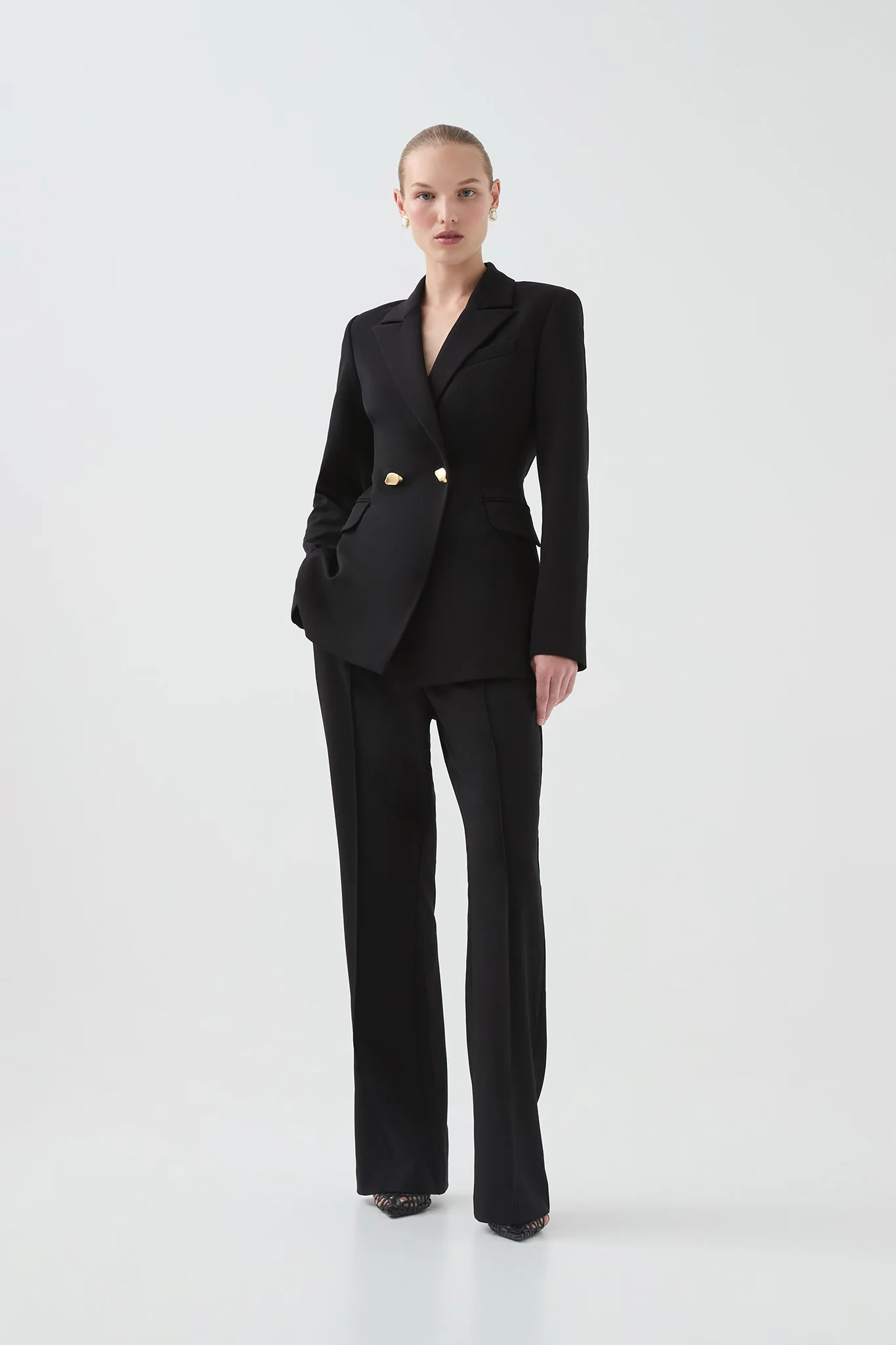 14810-amber-blazer-1.webp Amber Blazer