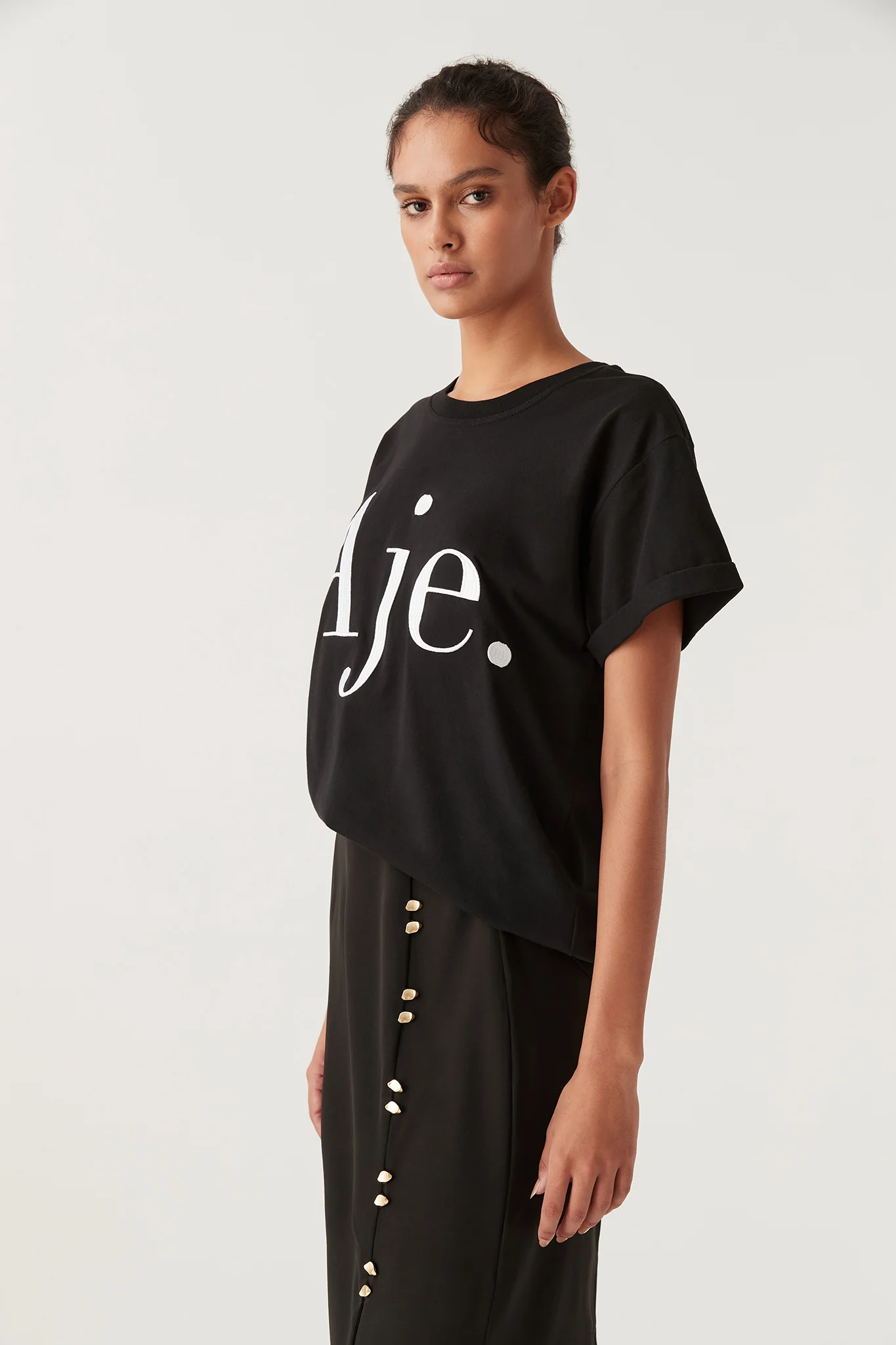 14907-alice-embroidered-logo-tee-5.webp Alice Embroidered Logo Tee