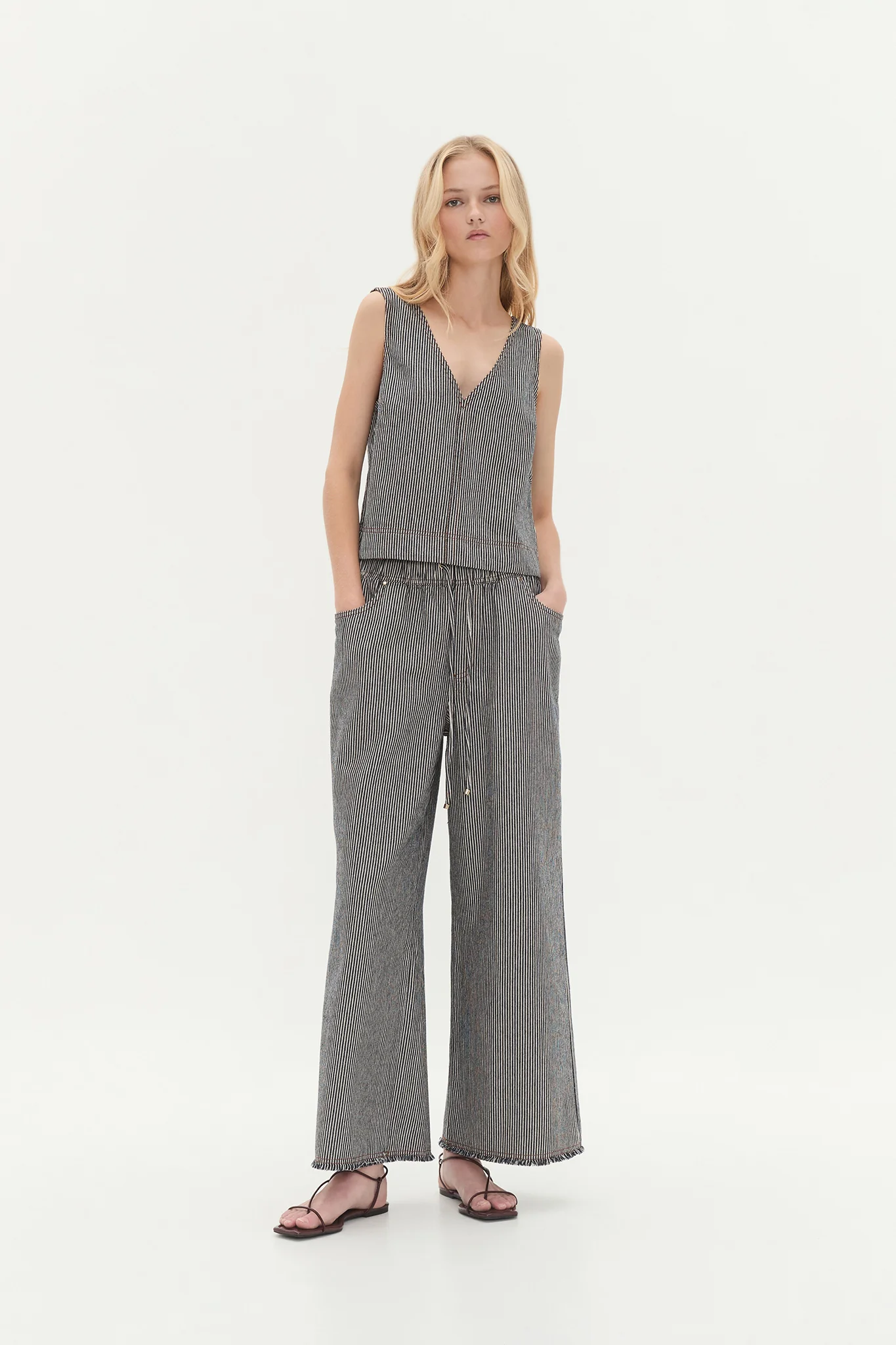 Josette Crop Denim Jeans