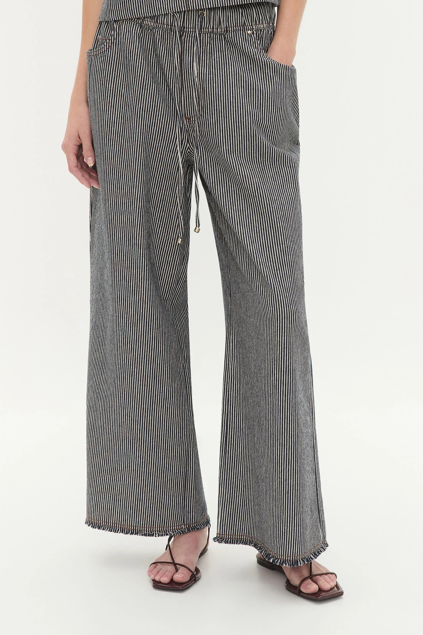 15178-josette-crop-denim-jeans-3.webp Josette Crop Denim Jeans