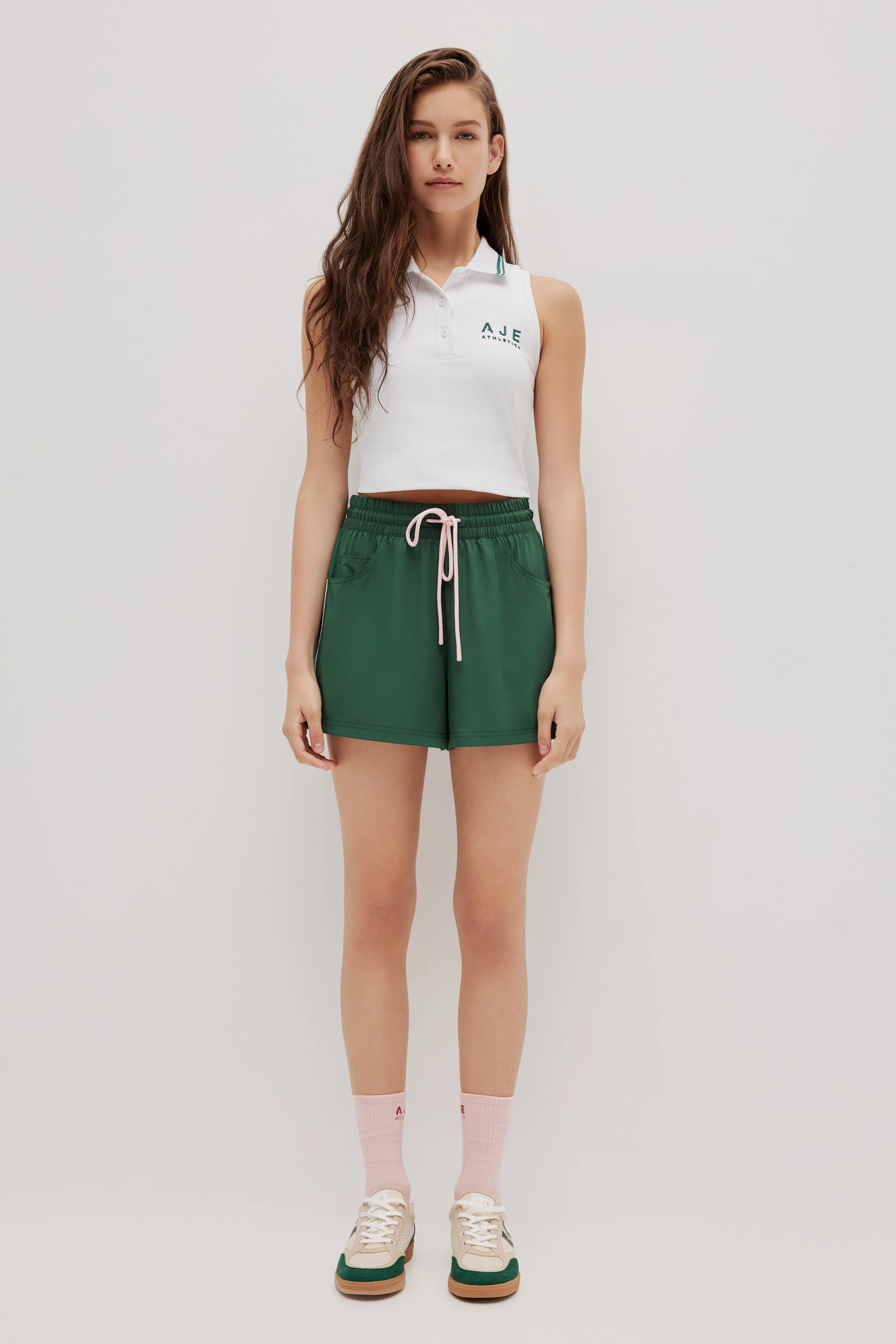 Panelled Spray Short 608