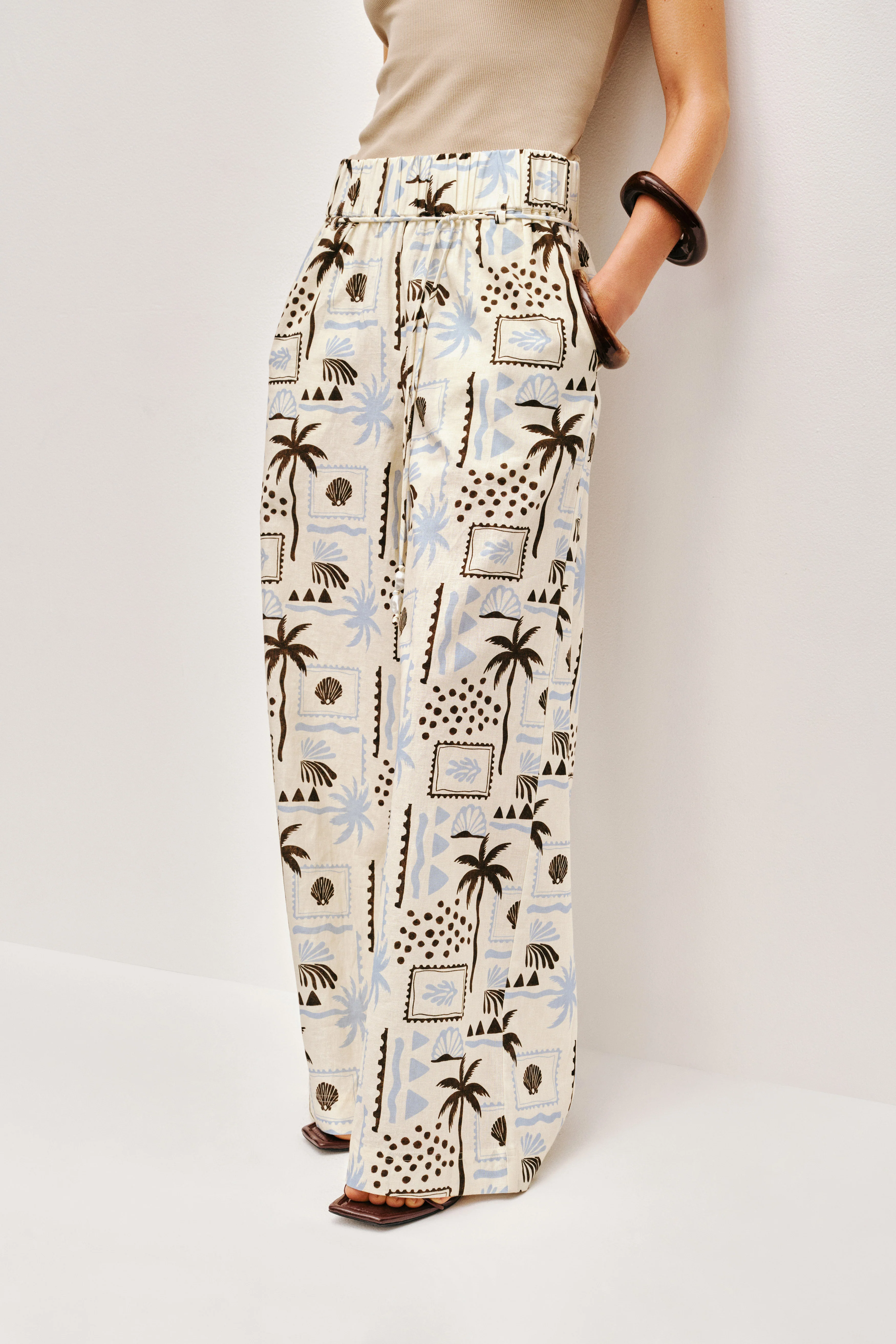 Dessie Belted Relaxed Pant