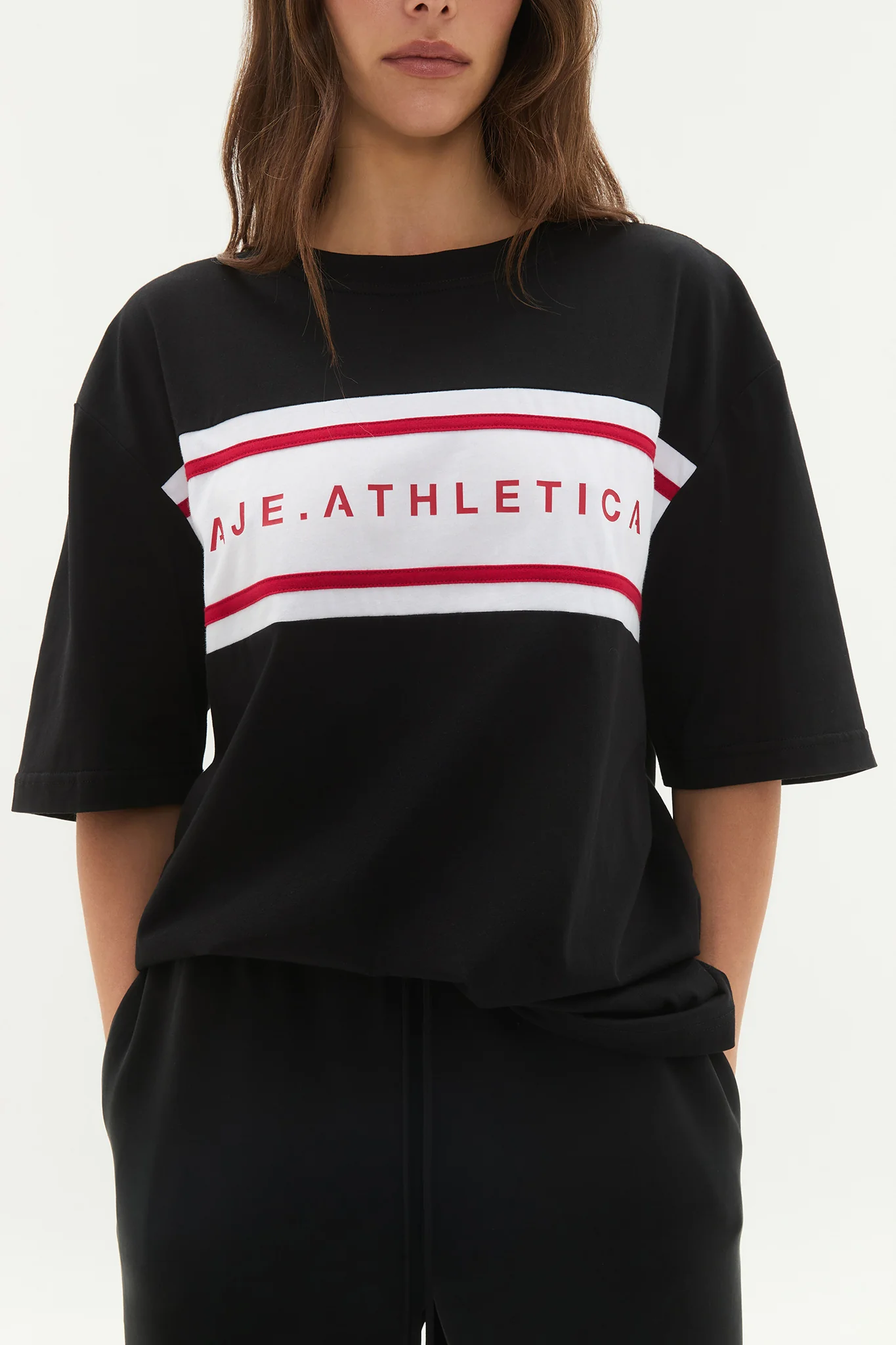 Contrast Logo Tee 102