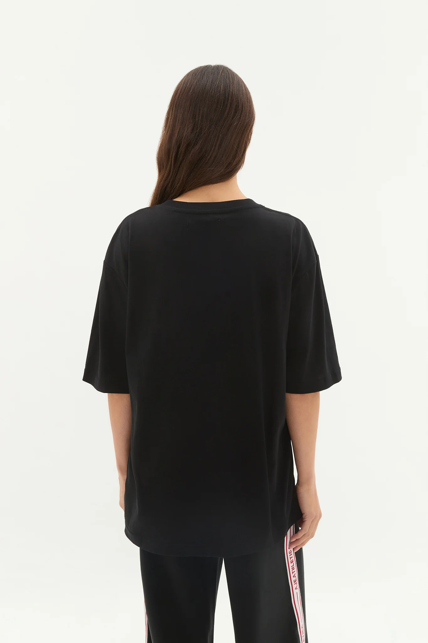Contrast Logo Tee 102