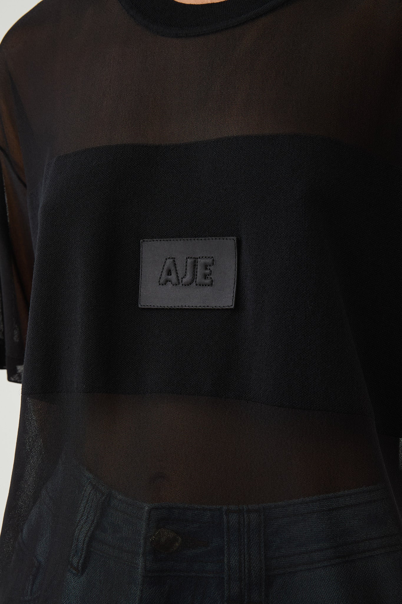 Noir Logo Knit Tee