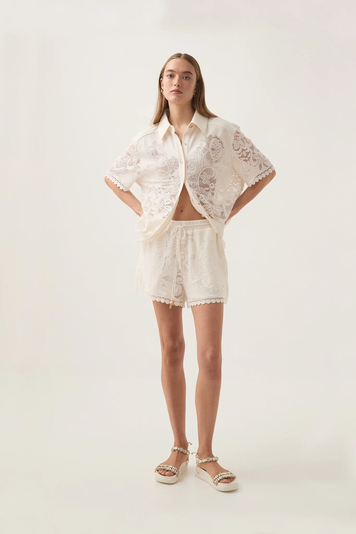 15699-muses-lace-short-3.webp Muses Lace Short