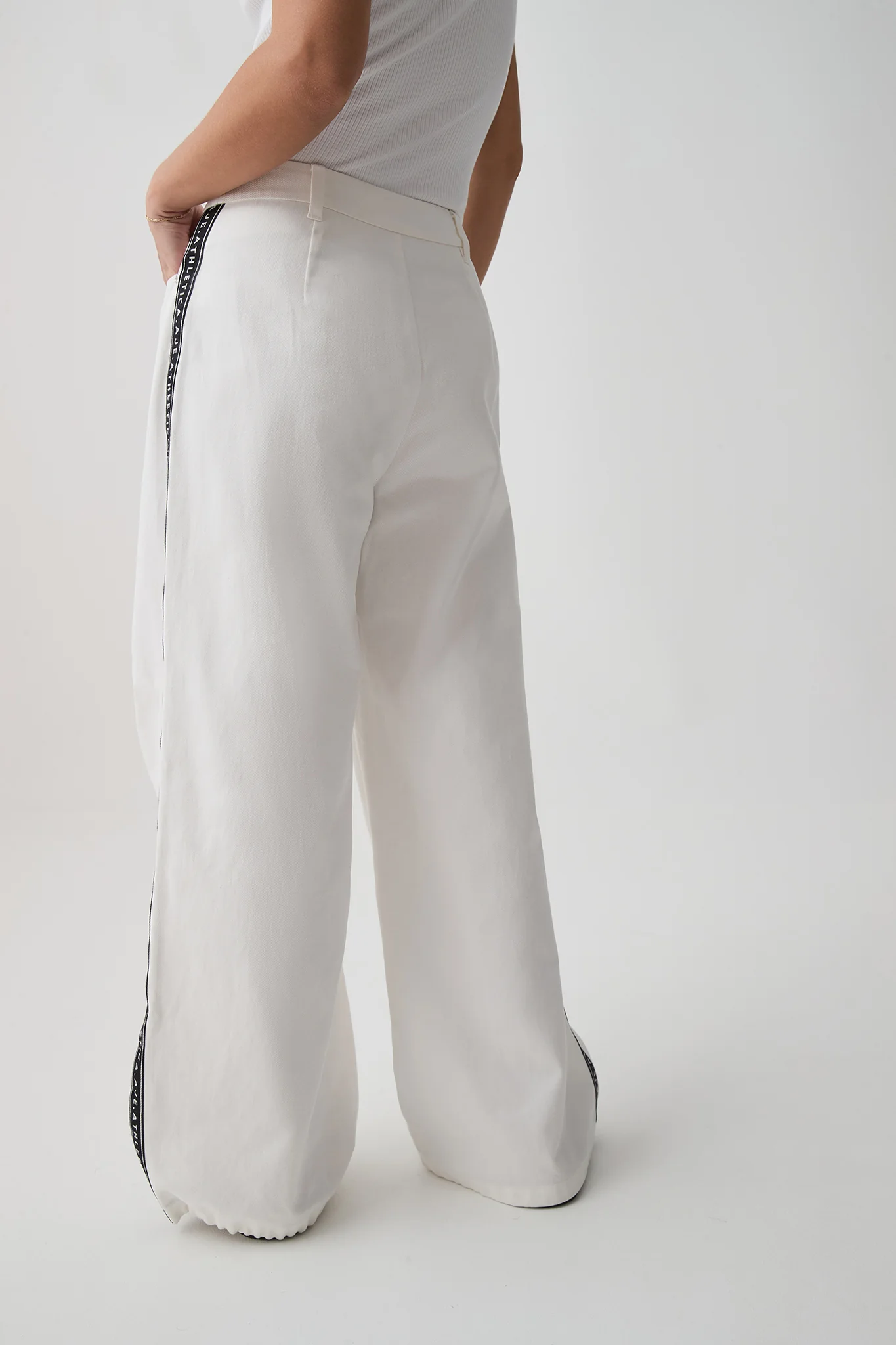 15780-logo-tape-twill-jean-519-6.webp Logo Tape Twill Jean 519