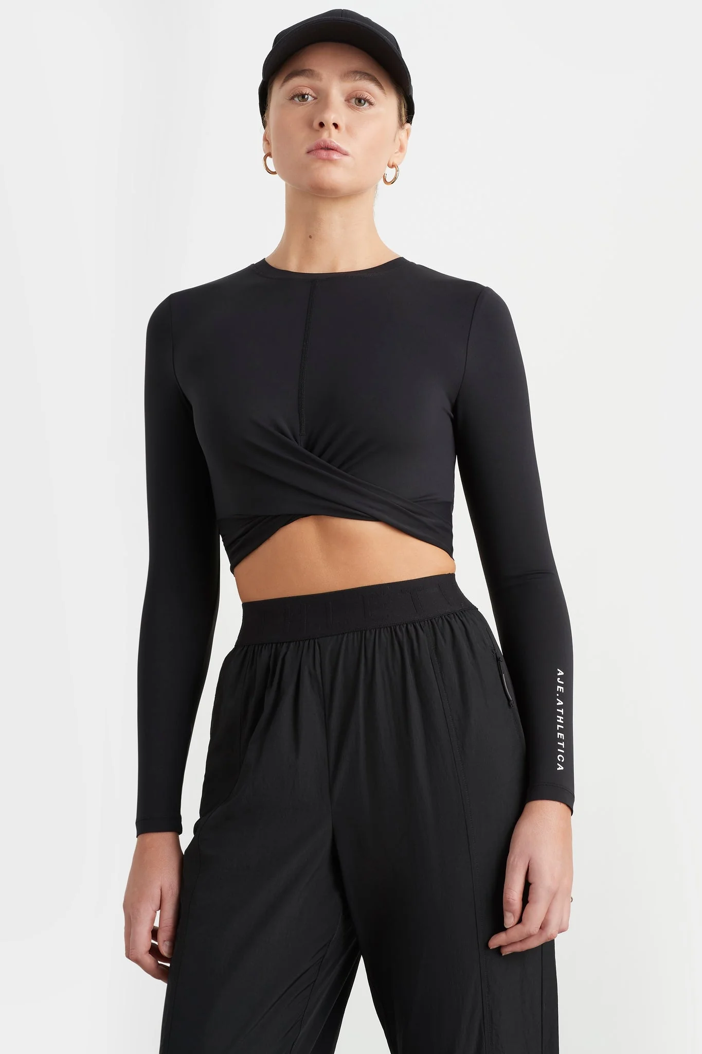 Twist Front Long Sleeve Crop Top 328