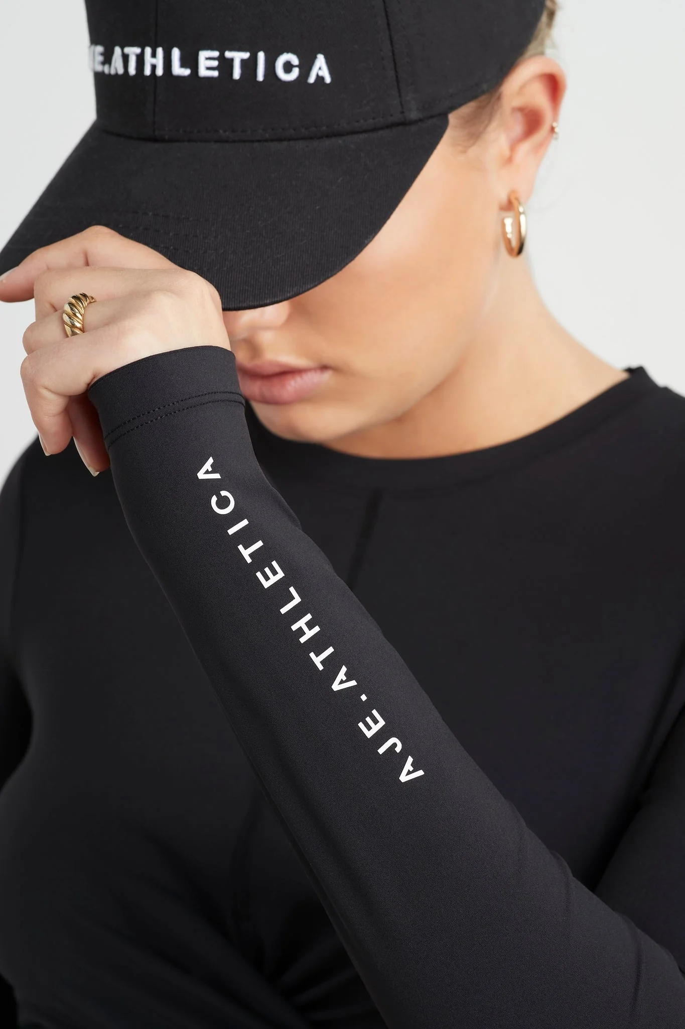 15888-twist-front-long-sleeve-crop-top-328-9.webp Twist Front Long Sleeve Crop Top 328