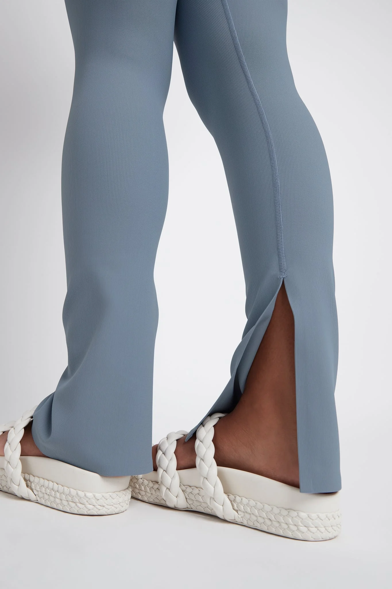 15944-high-waist-split-hem-legging-205-8.webp High Waist Split Hem Legging 205