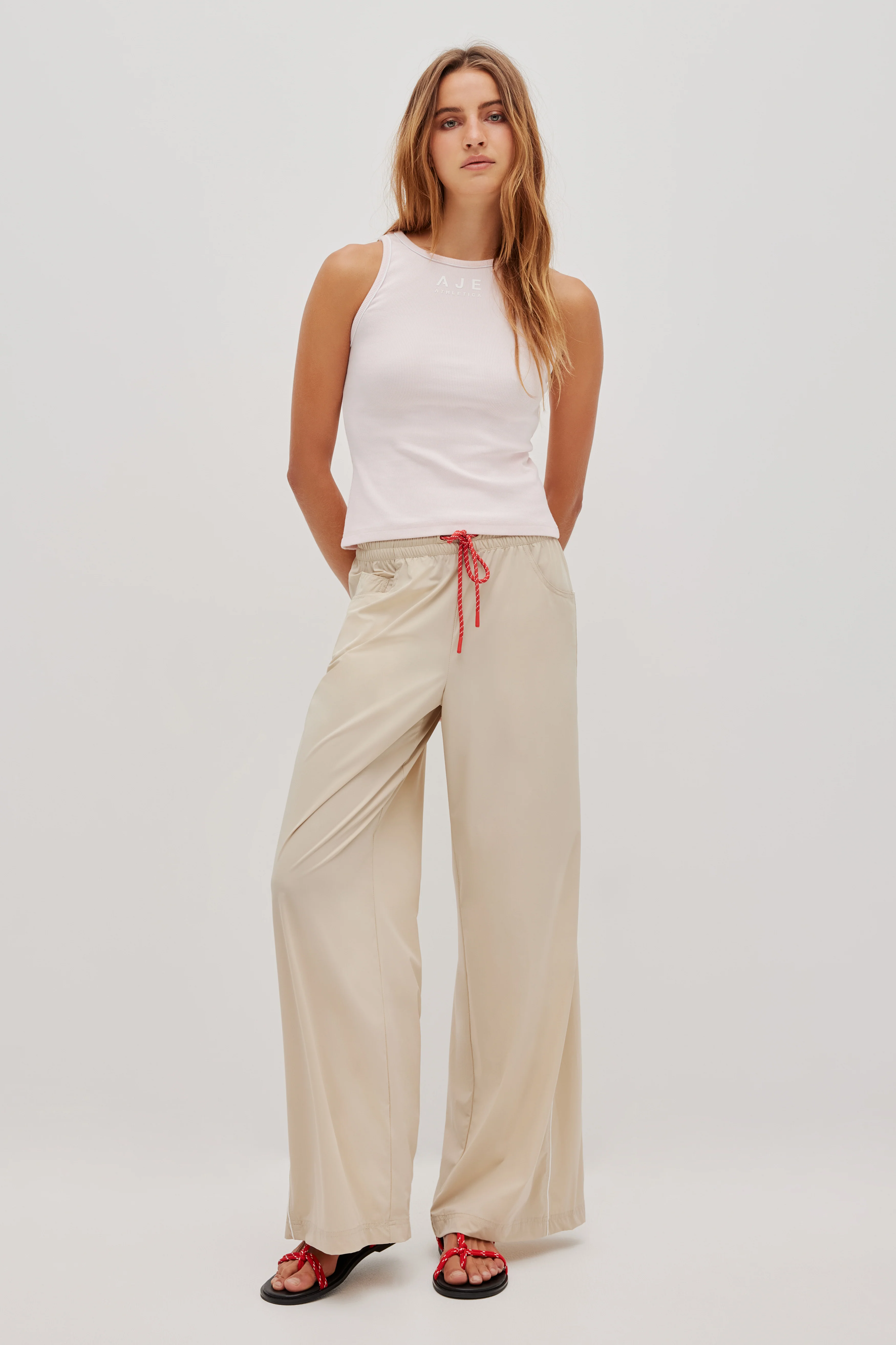 16380-panelled-spray-pant-512-3.webp Panelled Spray Pant 512