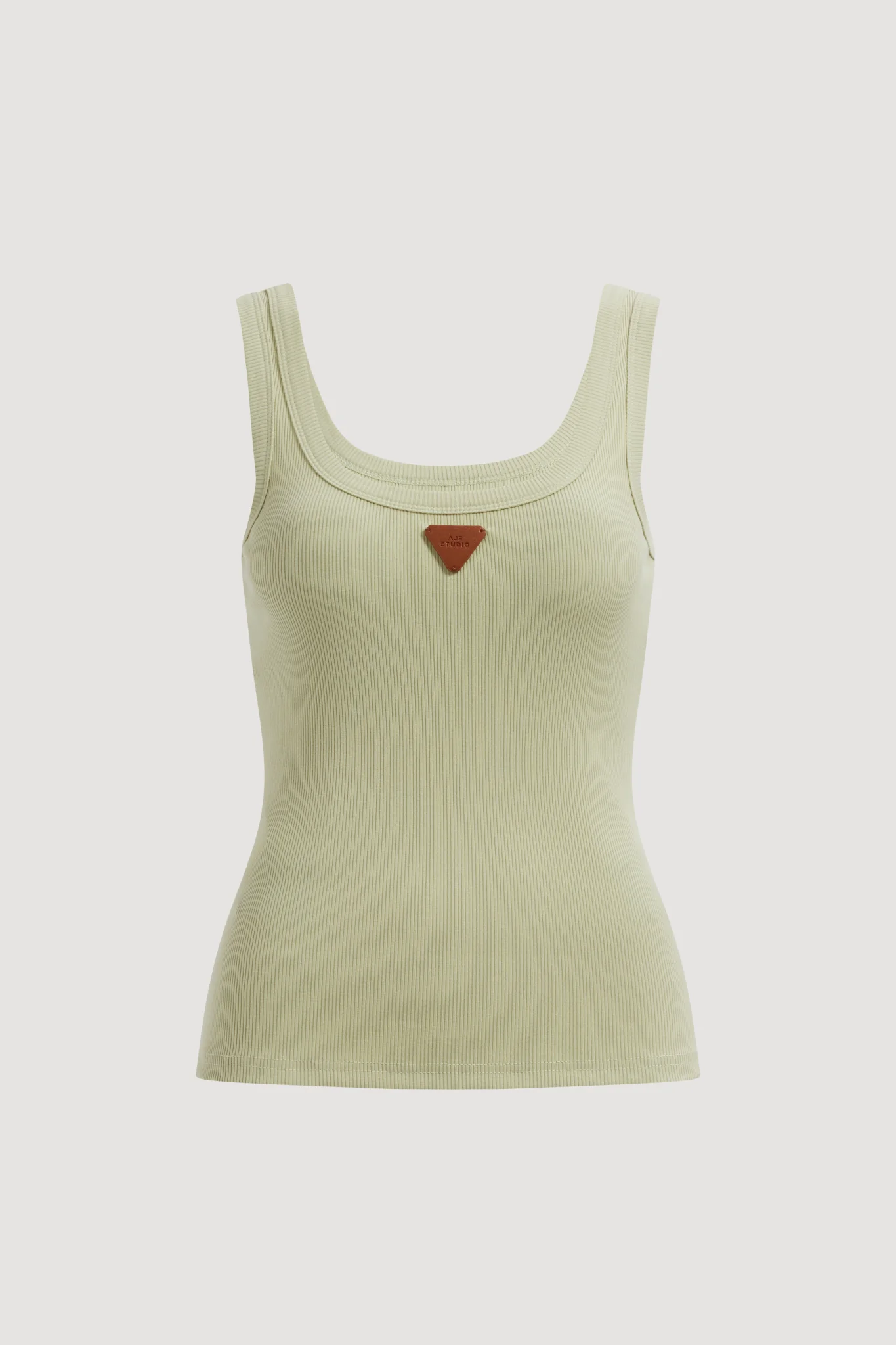 Cowrie Scoop Tank