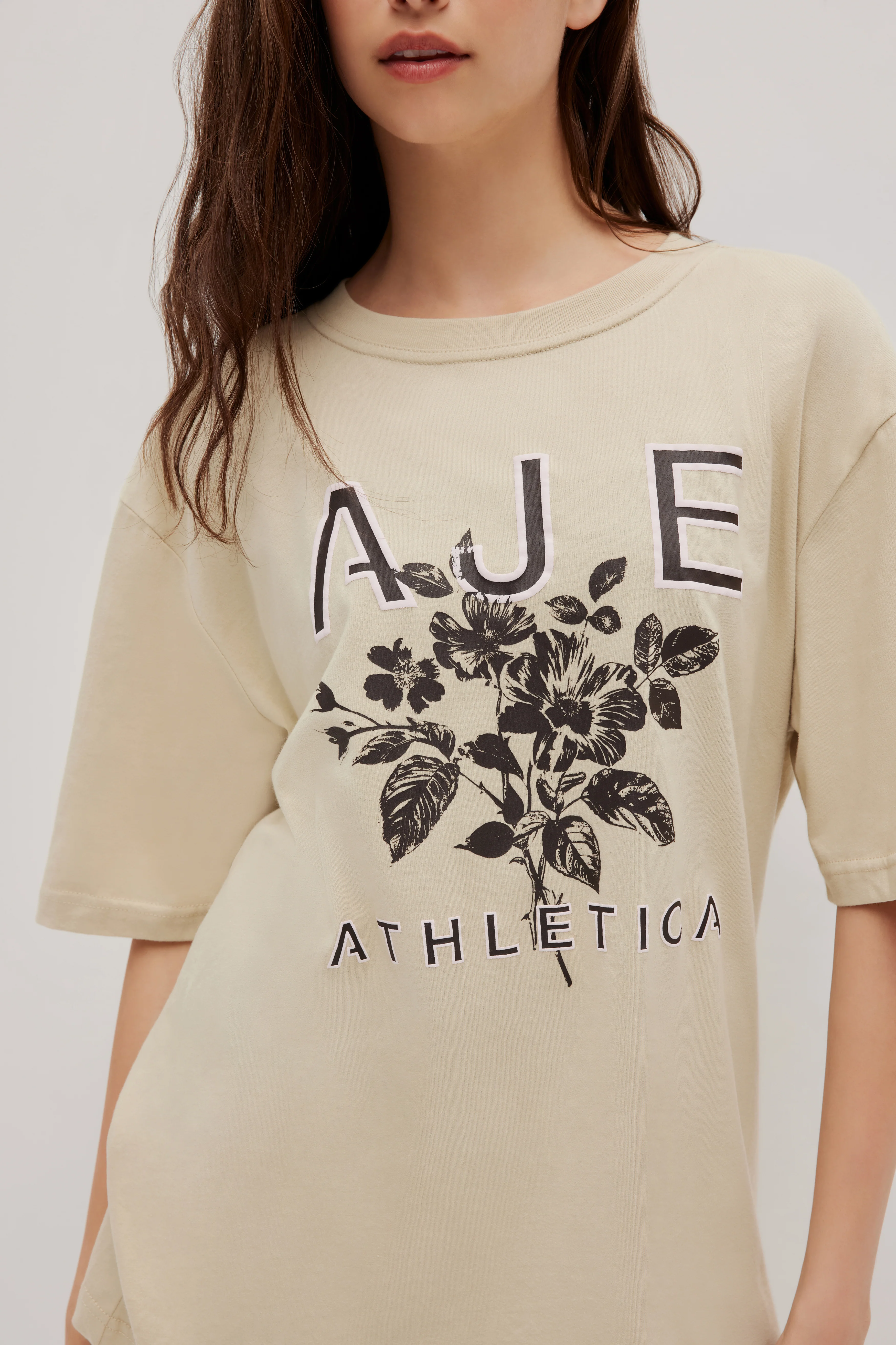 16423-flora-logo-tee-102-5.webp Flora Logo Tee 102