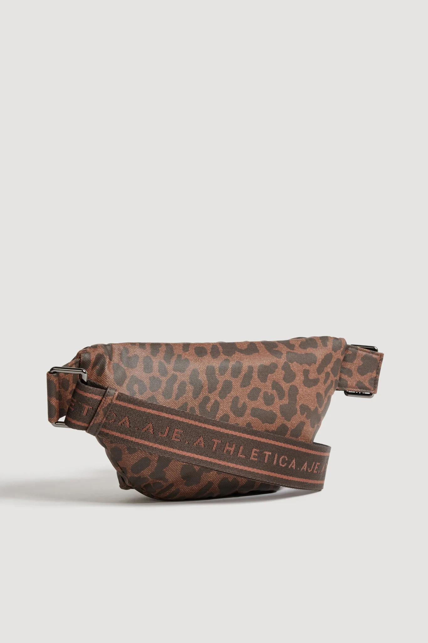 Essential Logo Crossbody 973