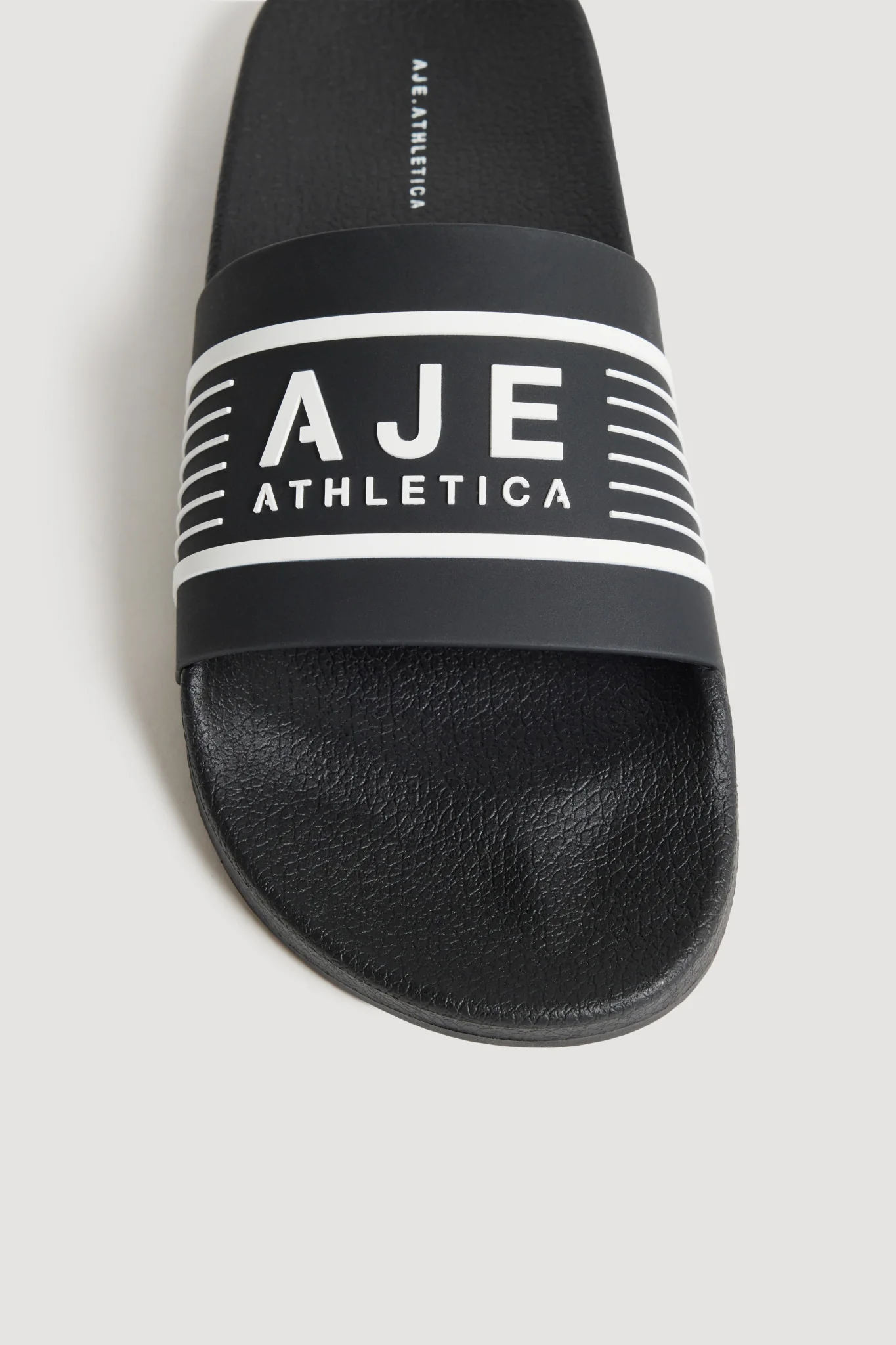 Stacked Logo Slide 916