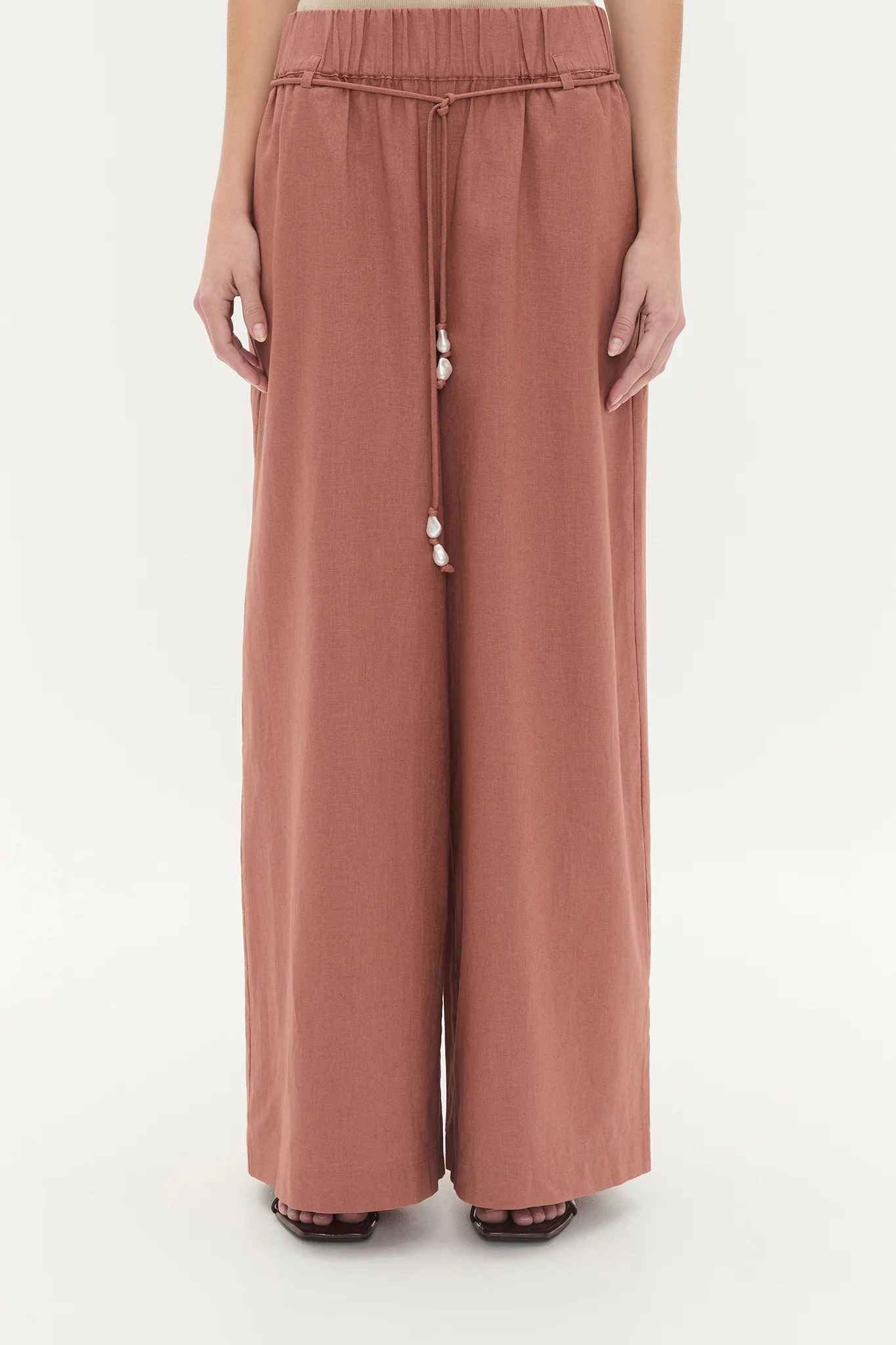 Dessie Belted Relaxed Pant