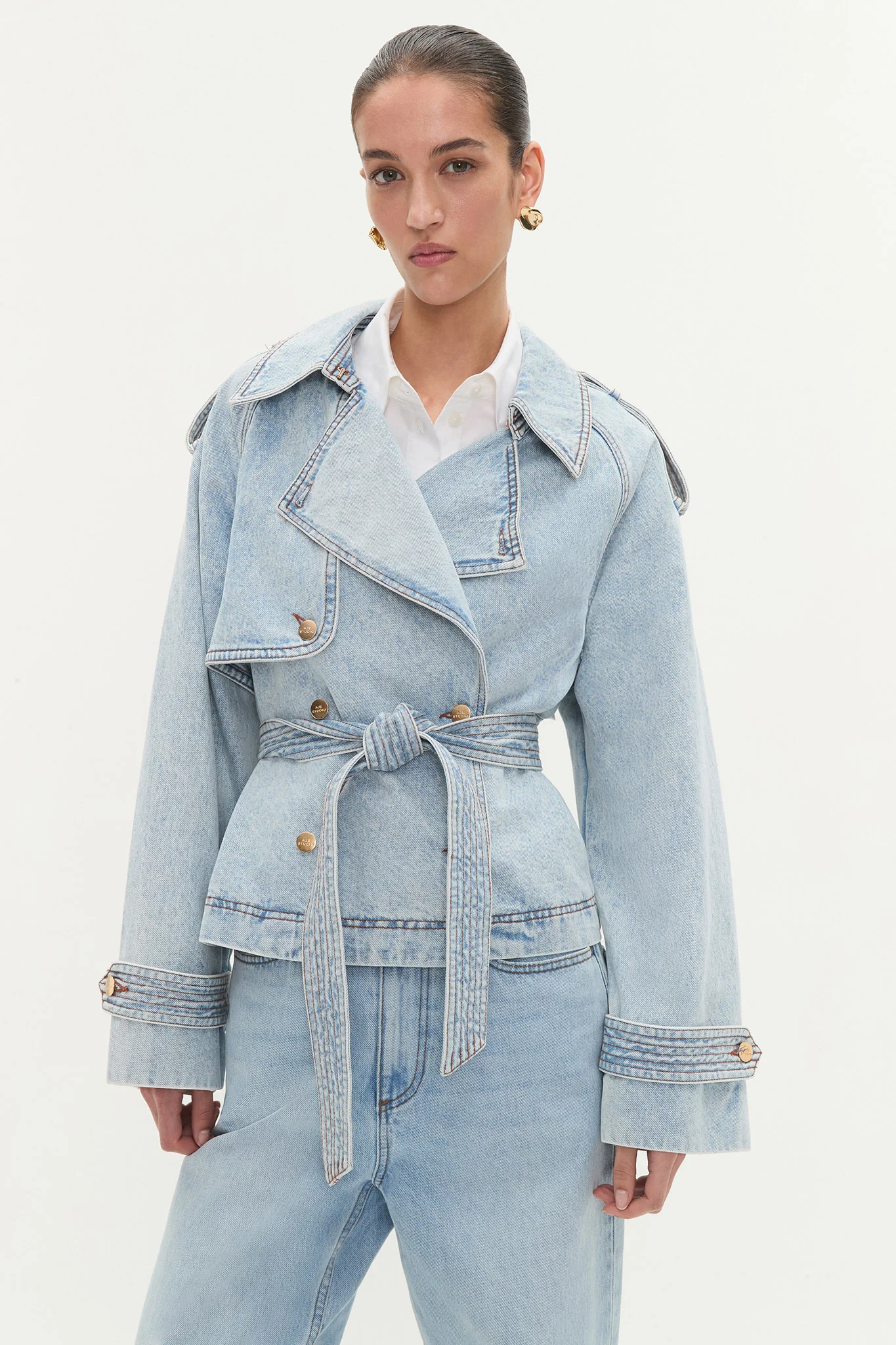 16734-flynn-cropped-trench-1.webp Flynn Cropped Trench