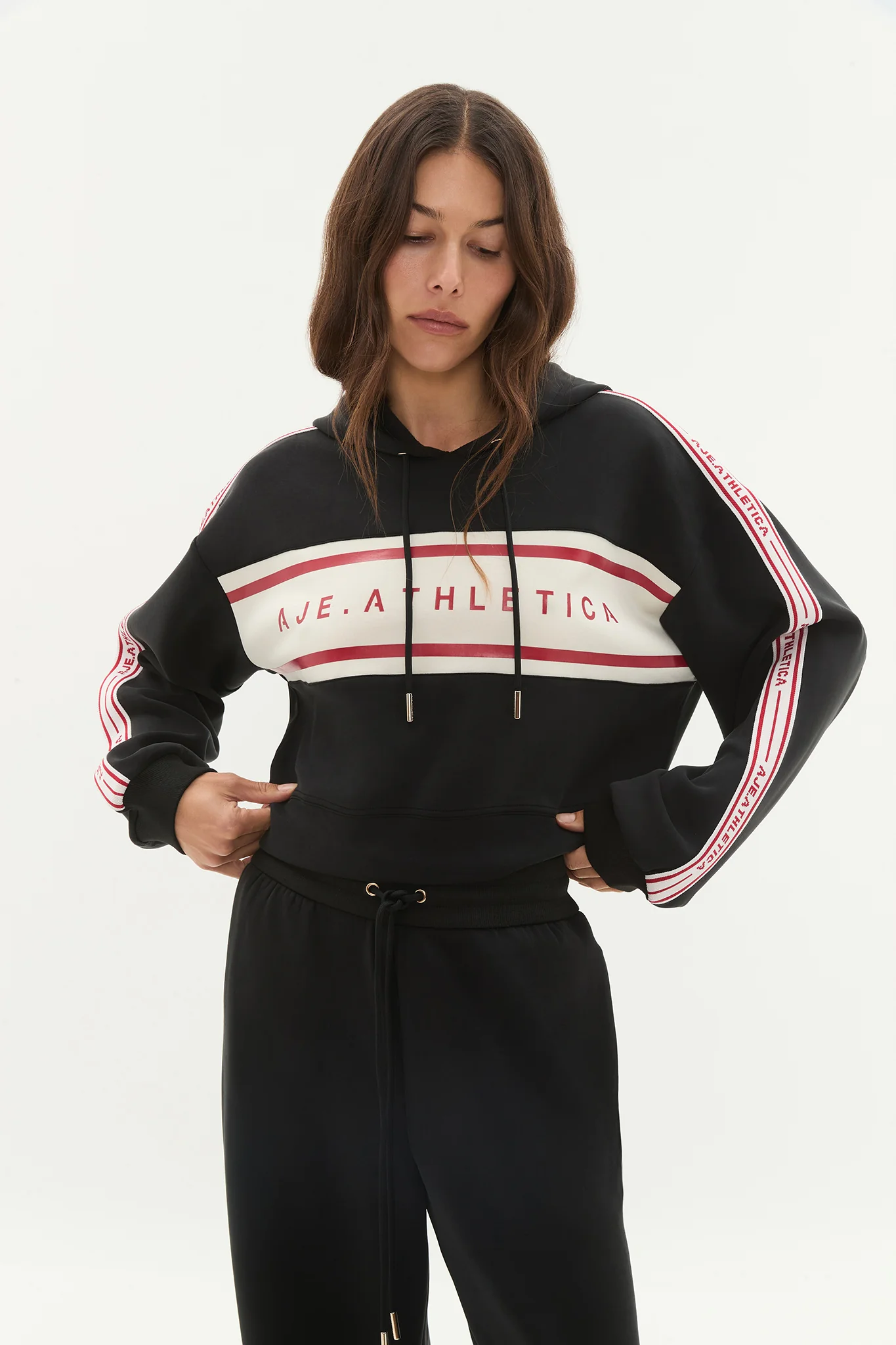 16795-cropped-logotape-hoodie-405-1.webp Cropped Logotape Hoodie 405