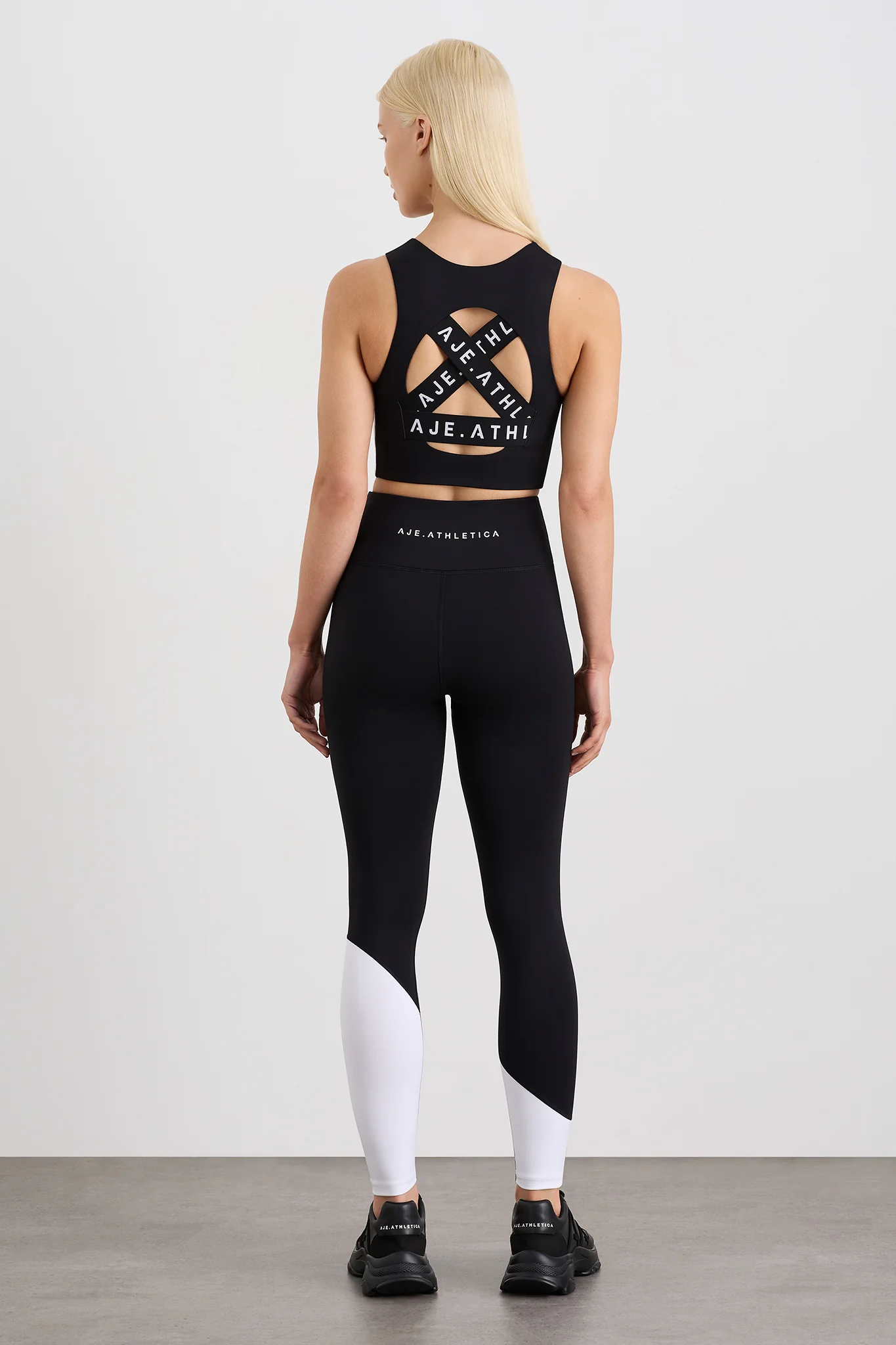 17206-curved-panel-fl-legging-226-5.webp Curved Panel Fl Legging 226