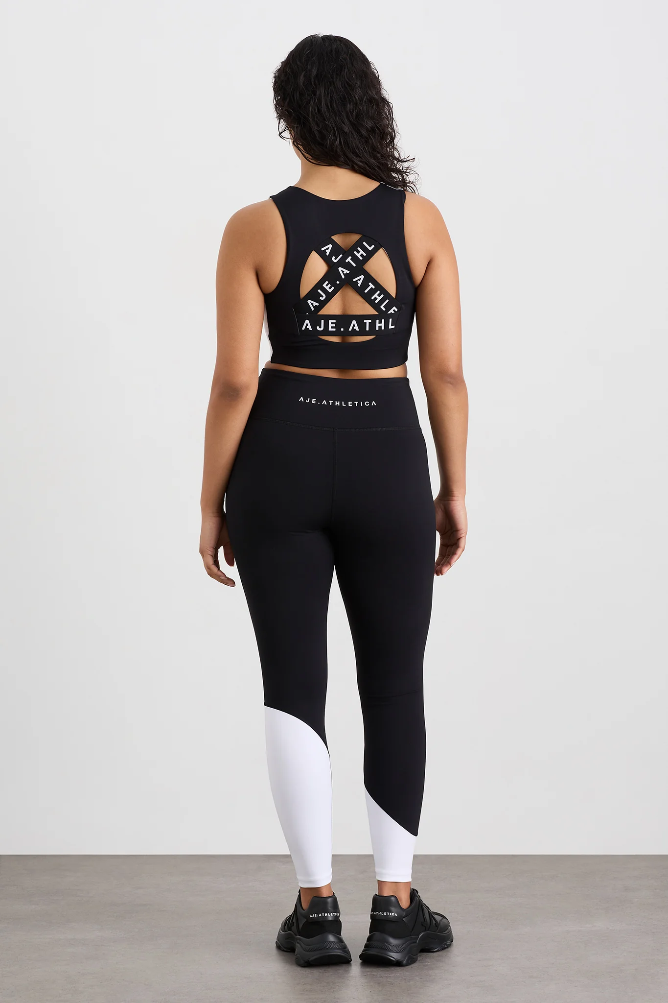 17206-curved-panel-fl-legging-226-9.webp Curved Panel Fl Legging 226
