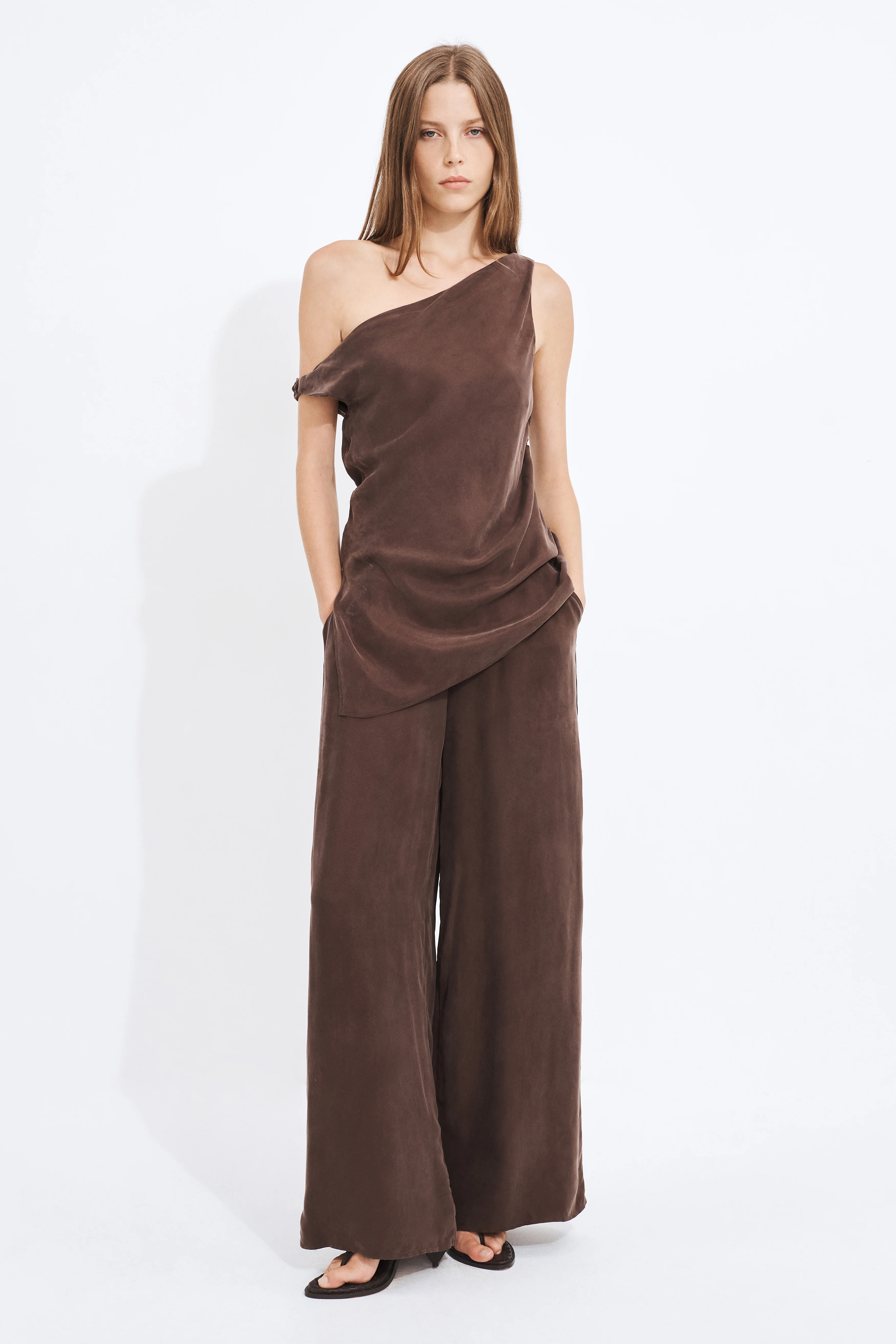 17275-aeron-double-waist-pant-1.webp Aeron Double Waist Pant