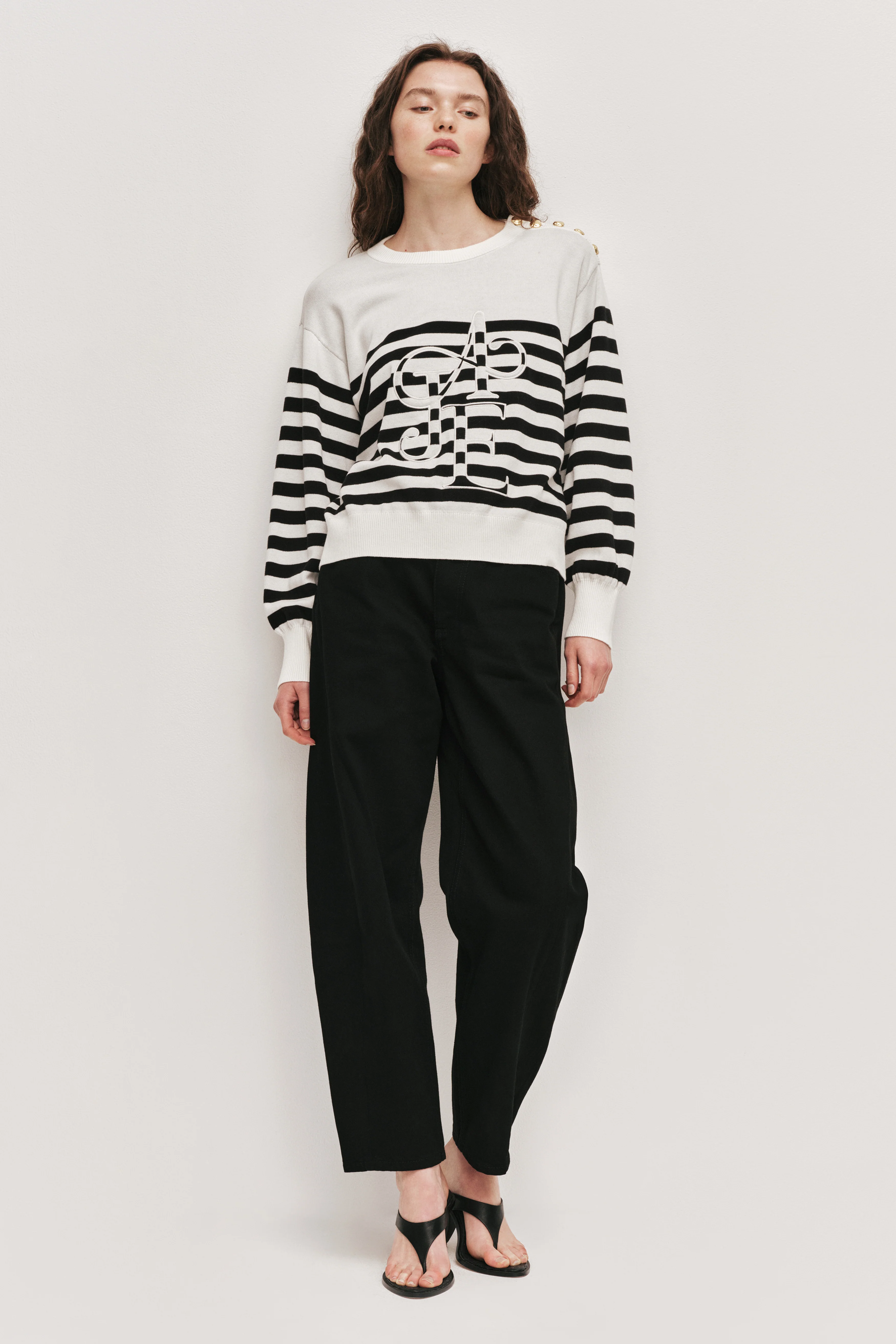 17392-zara-logo-knit-jumper-1.webp Zara Logo Knit Jumper