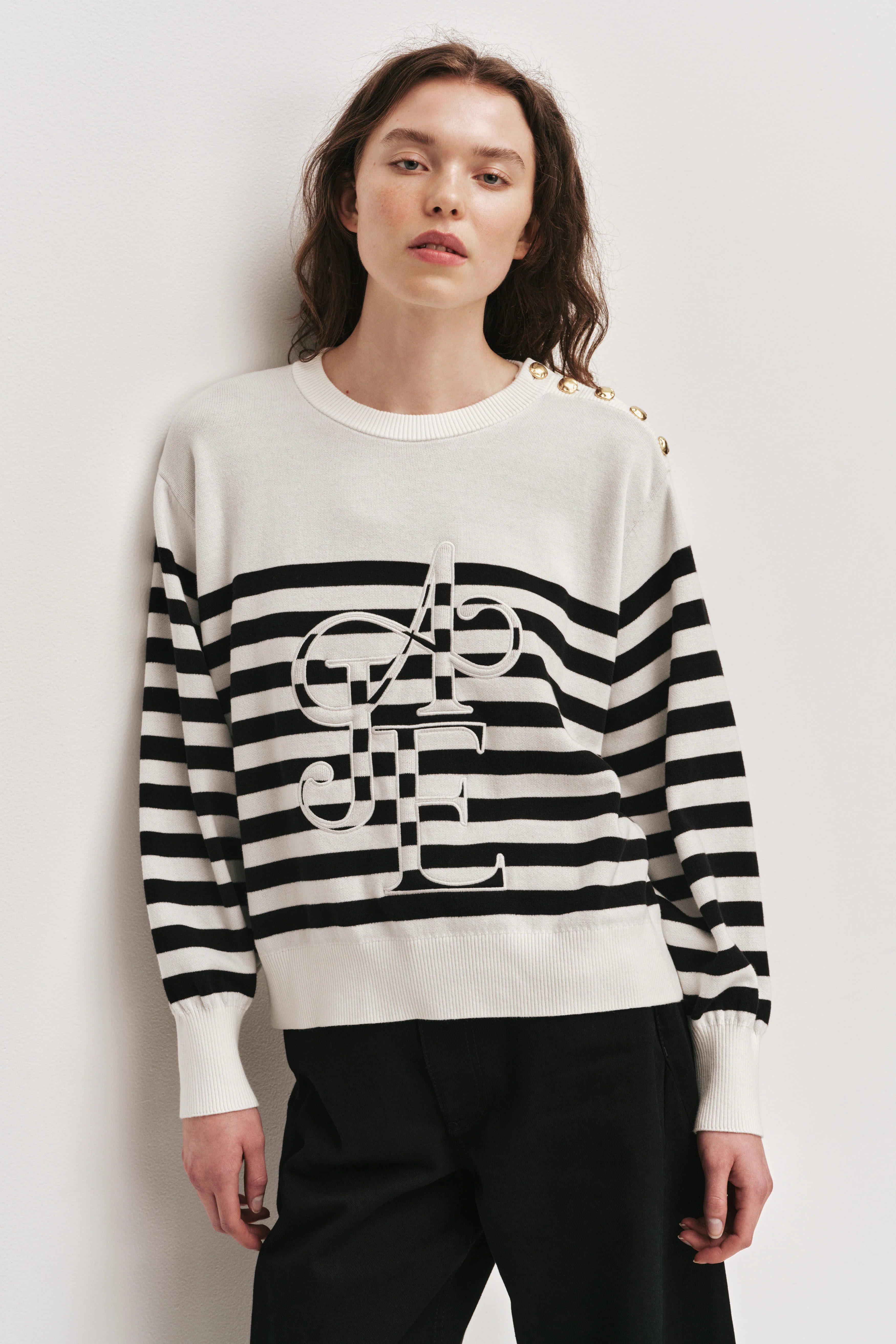 17392-zara-logo-knit-jumper-3.webp Zara Logo Knit Jumper