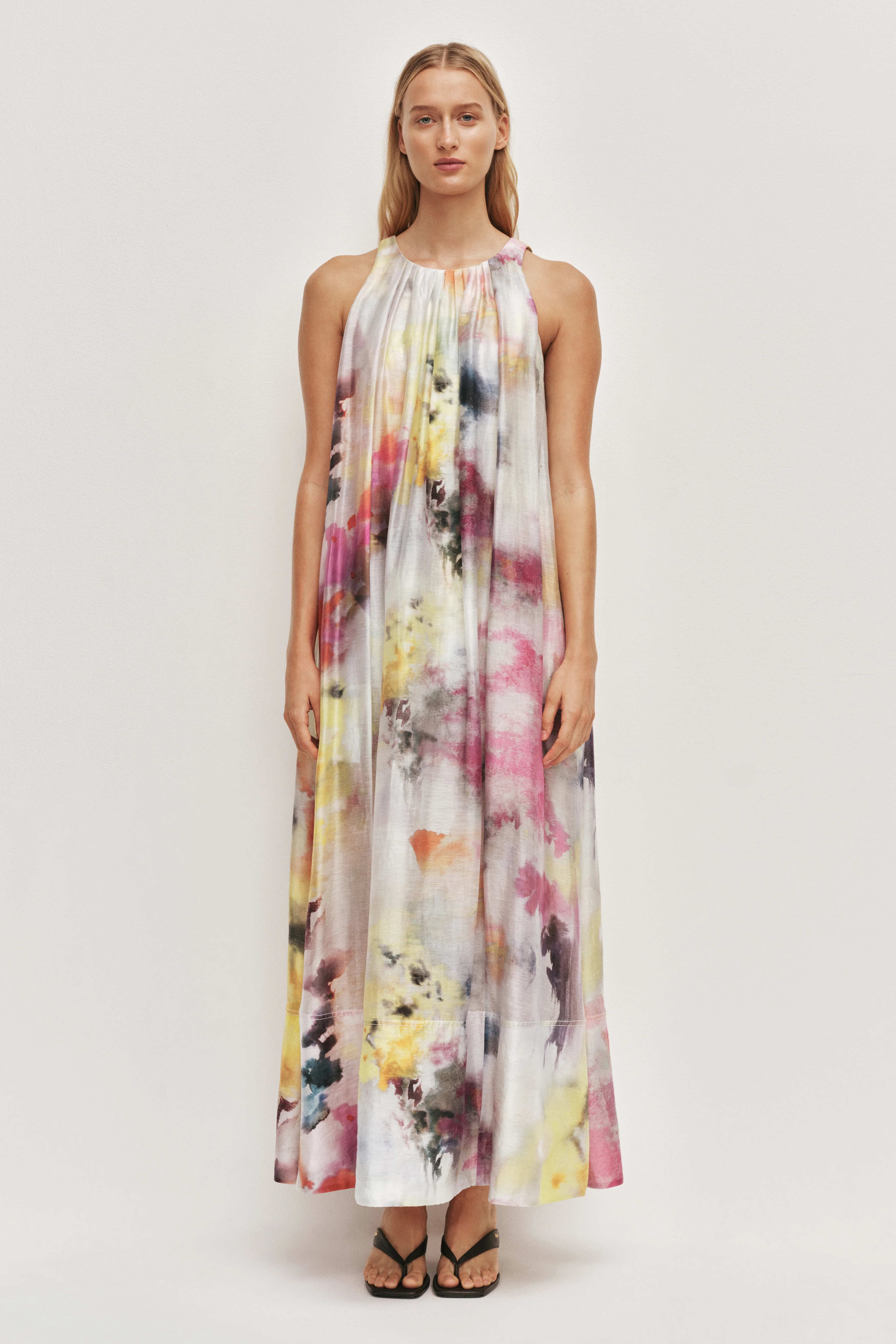 Waylyn Gown