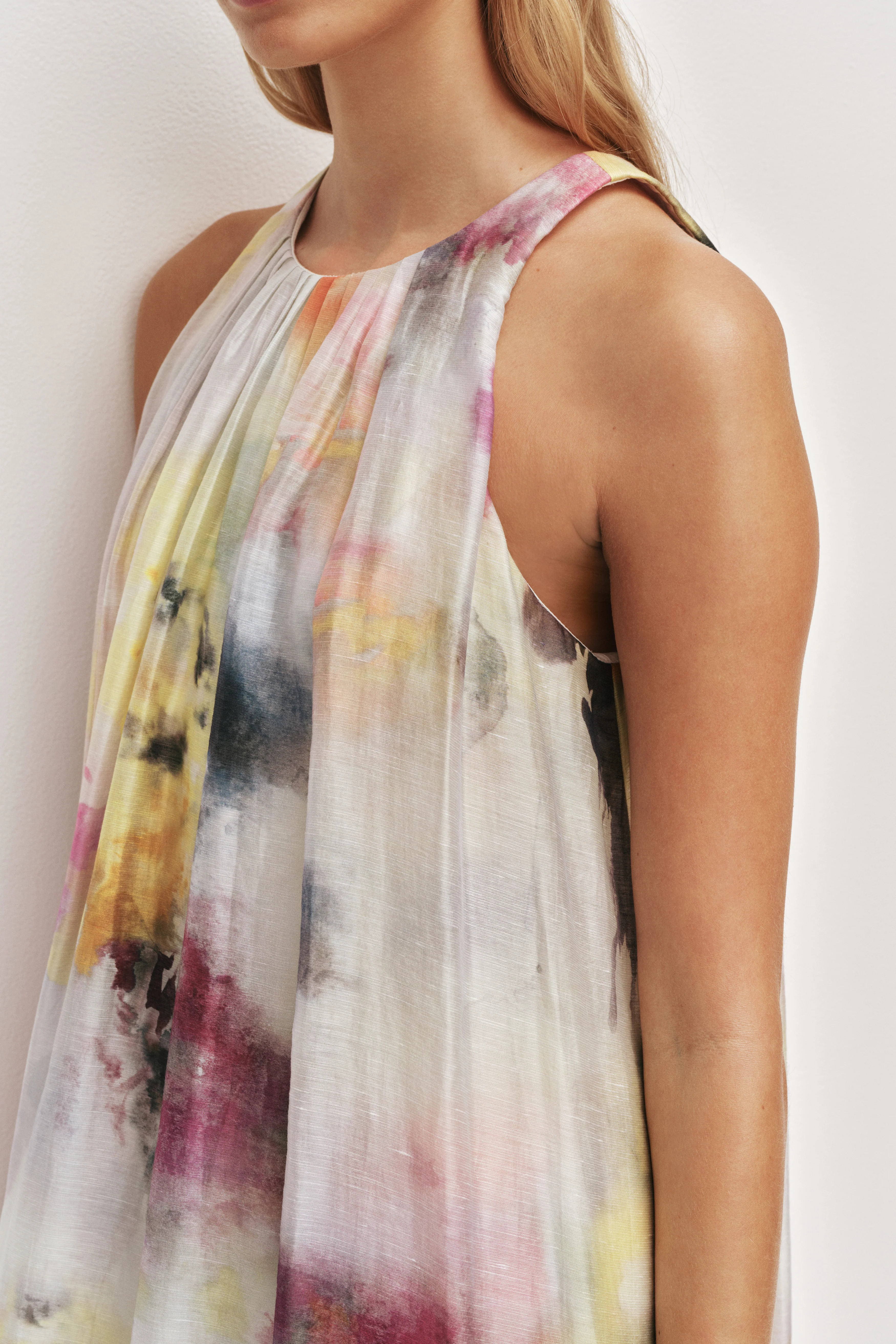 Waylyn Gown
