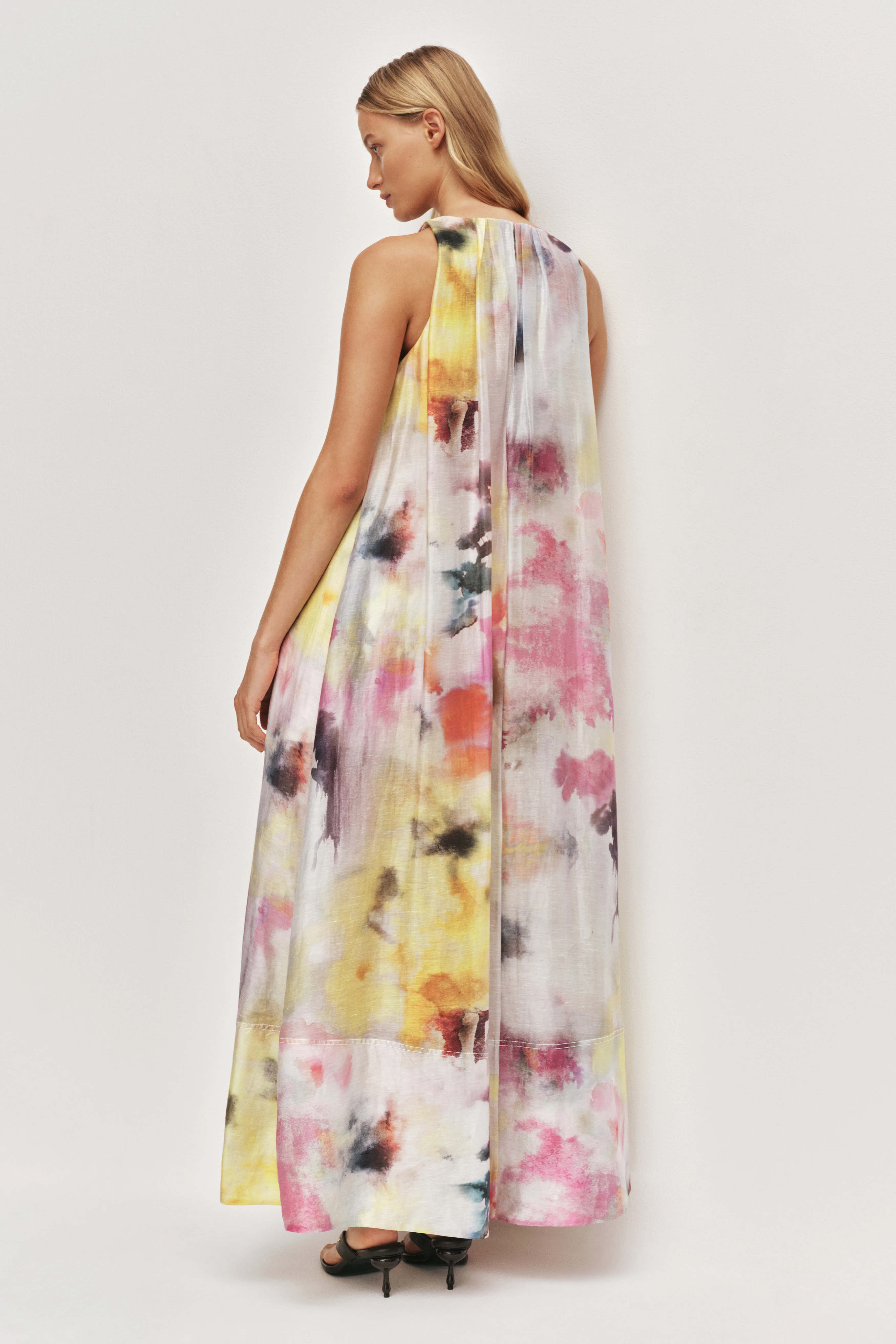 Waylyn Gown