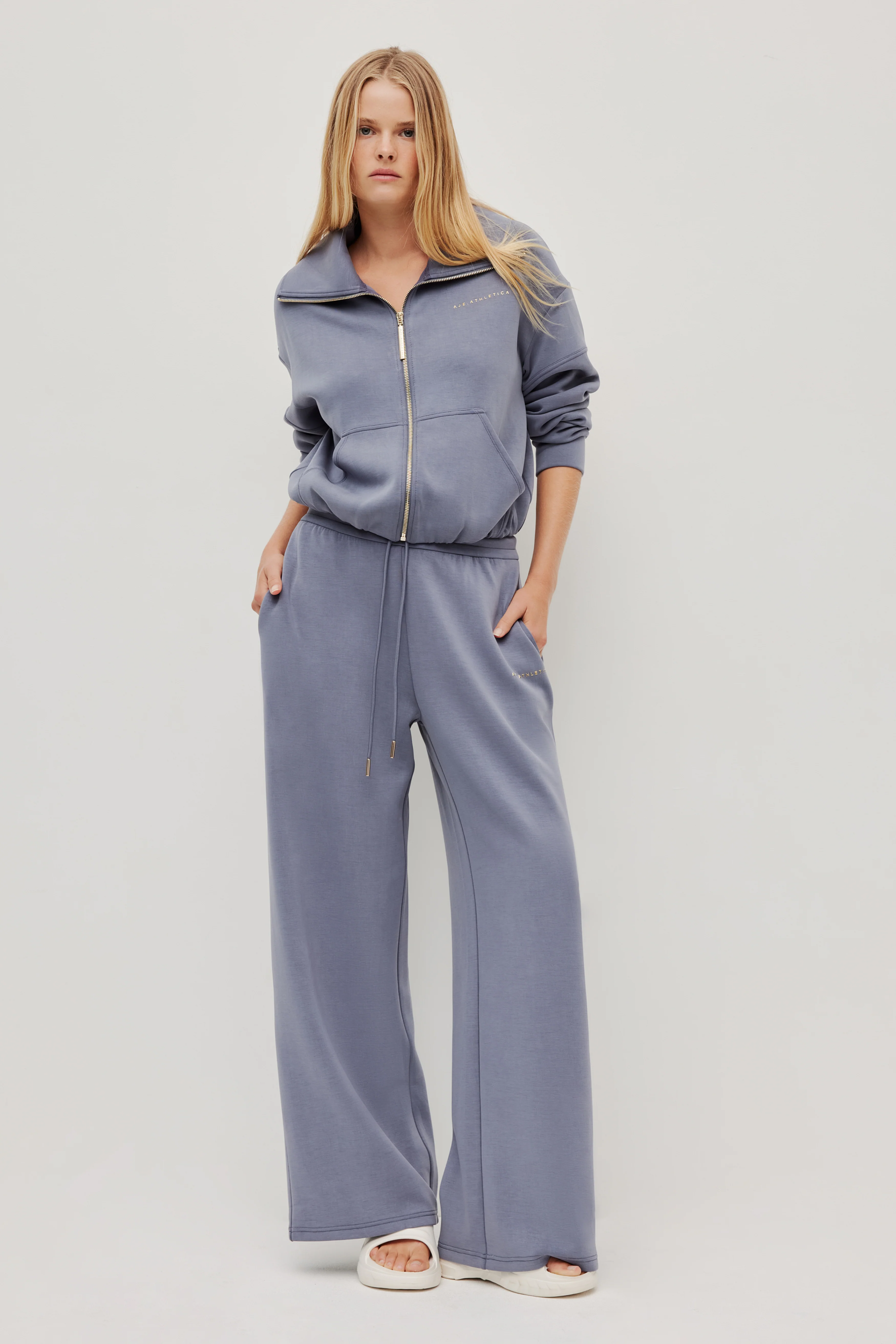 Scuba Track Pant