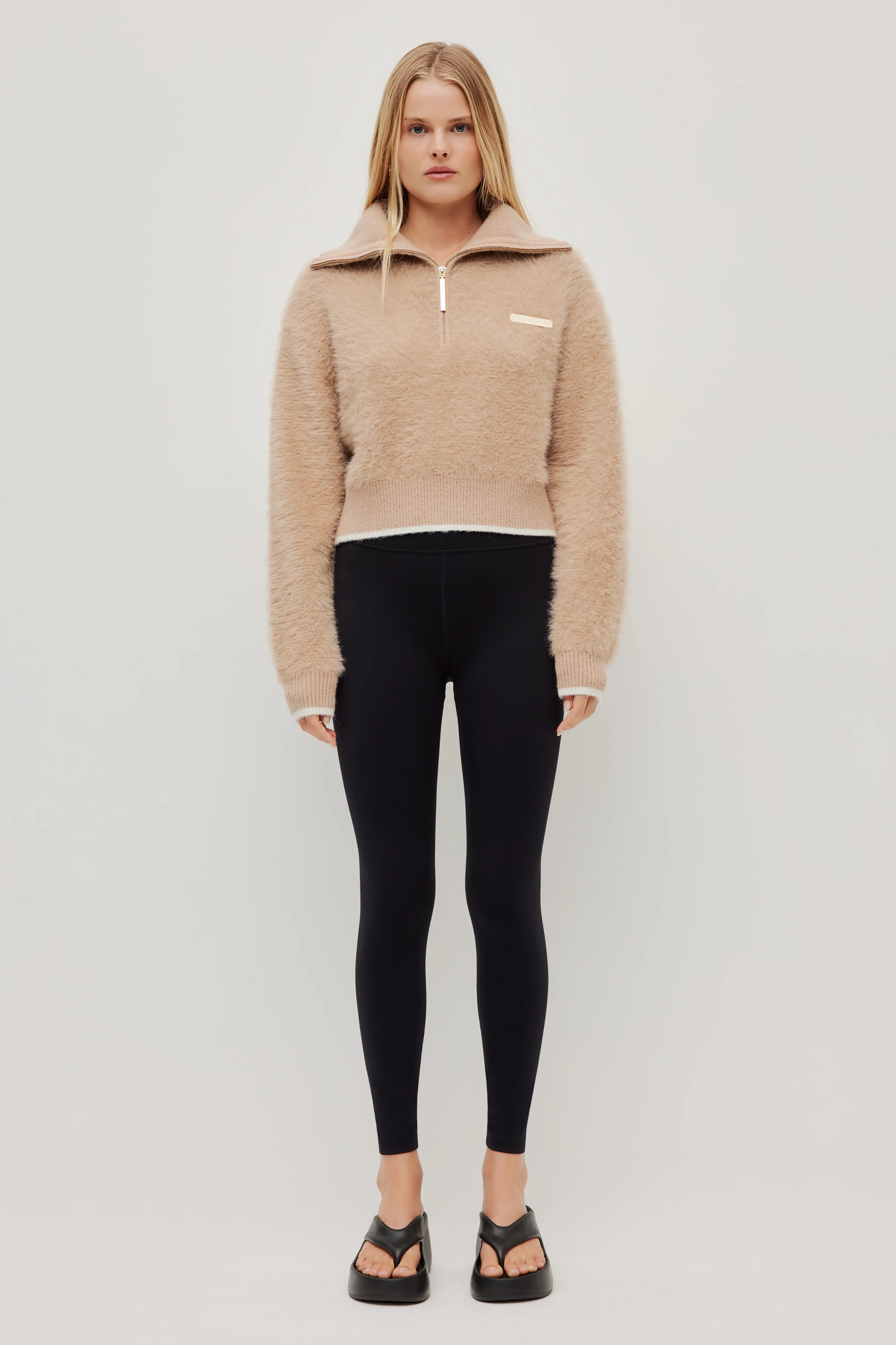 17812-fluffy-1-4-zip-jumper-1.webp Fluffy 1/4 Zip Jumper