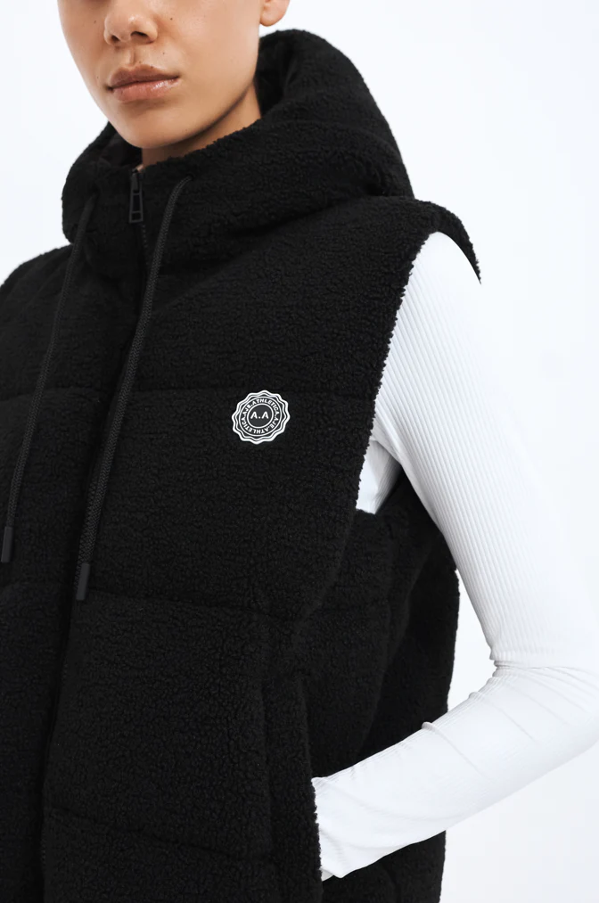 Sherpa Sleevless Vest