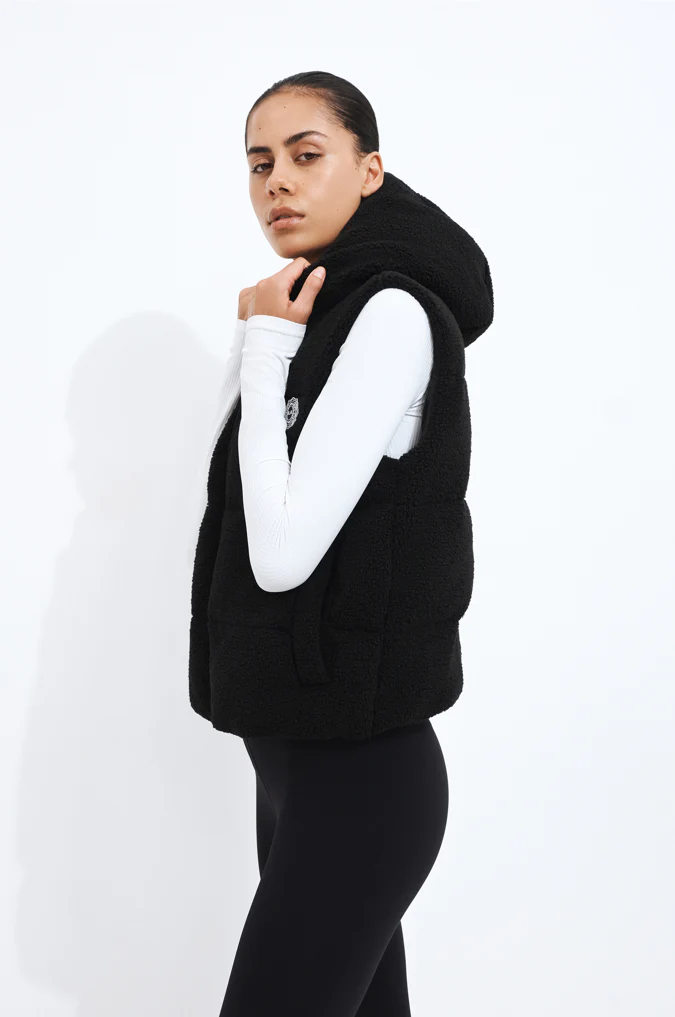 Sherpa Sleevless Vest